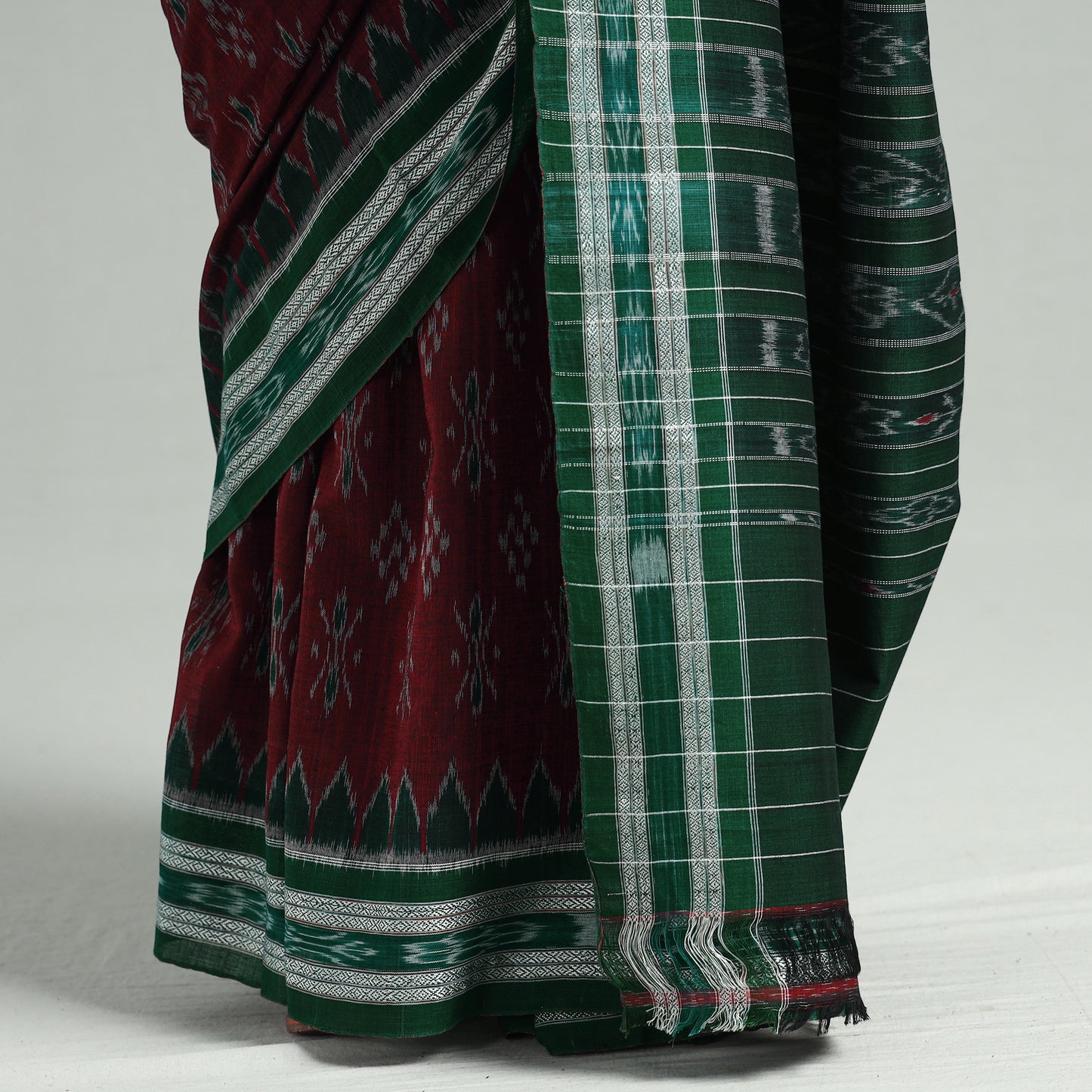 Maroon - Sambalpuri Ikat Weave Handloom Cotton Saree 22