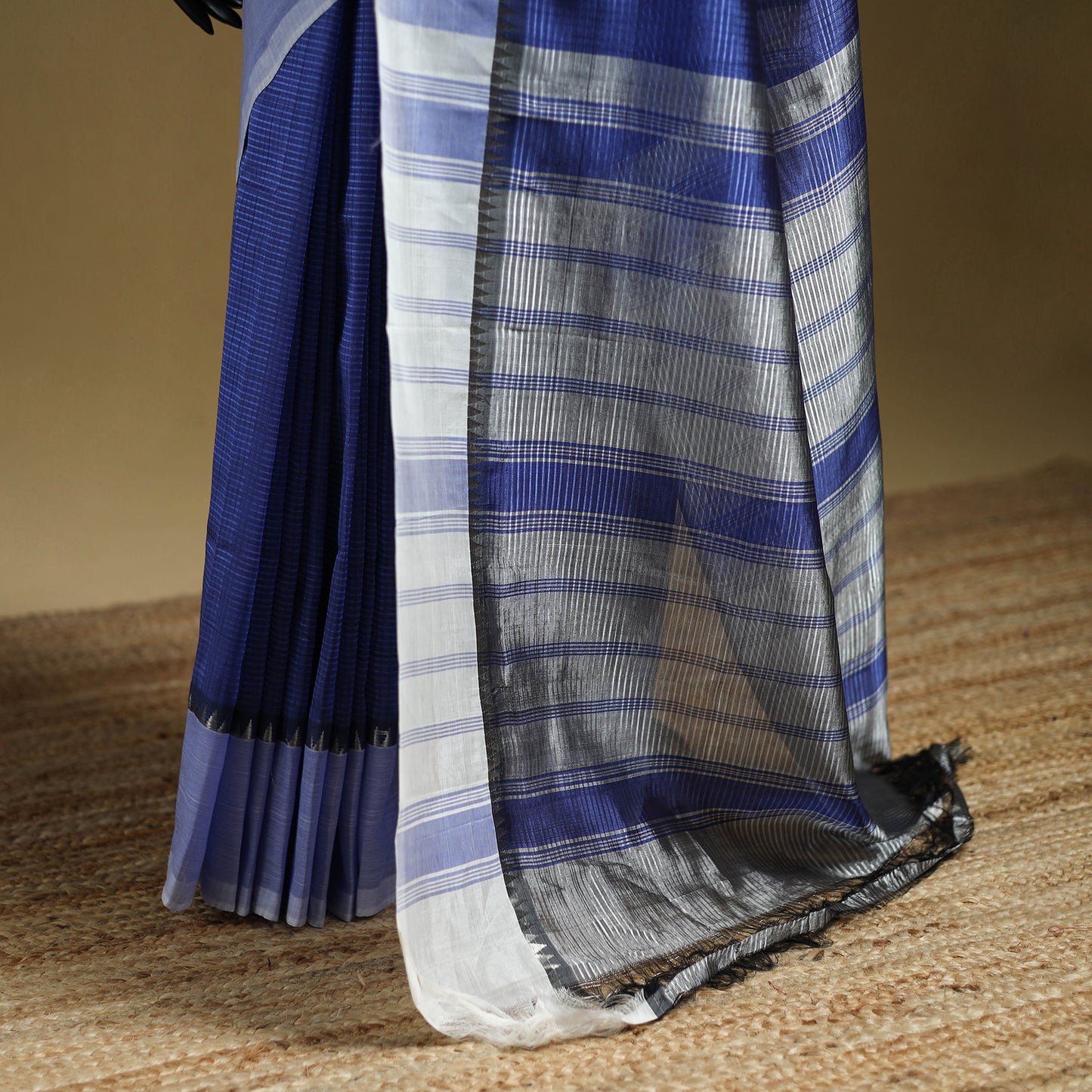 Blue - Pure Handwoven Mangalagiri Silk Cotton Pattu Saree with Zari Border 04