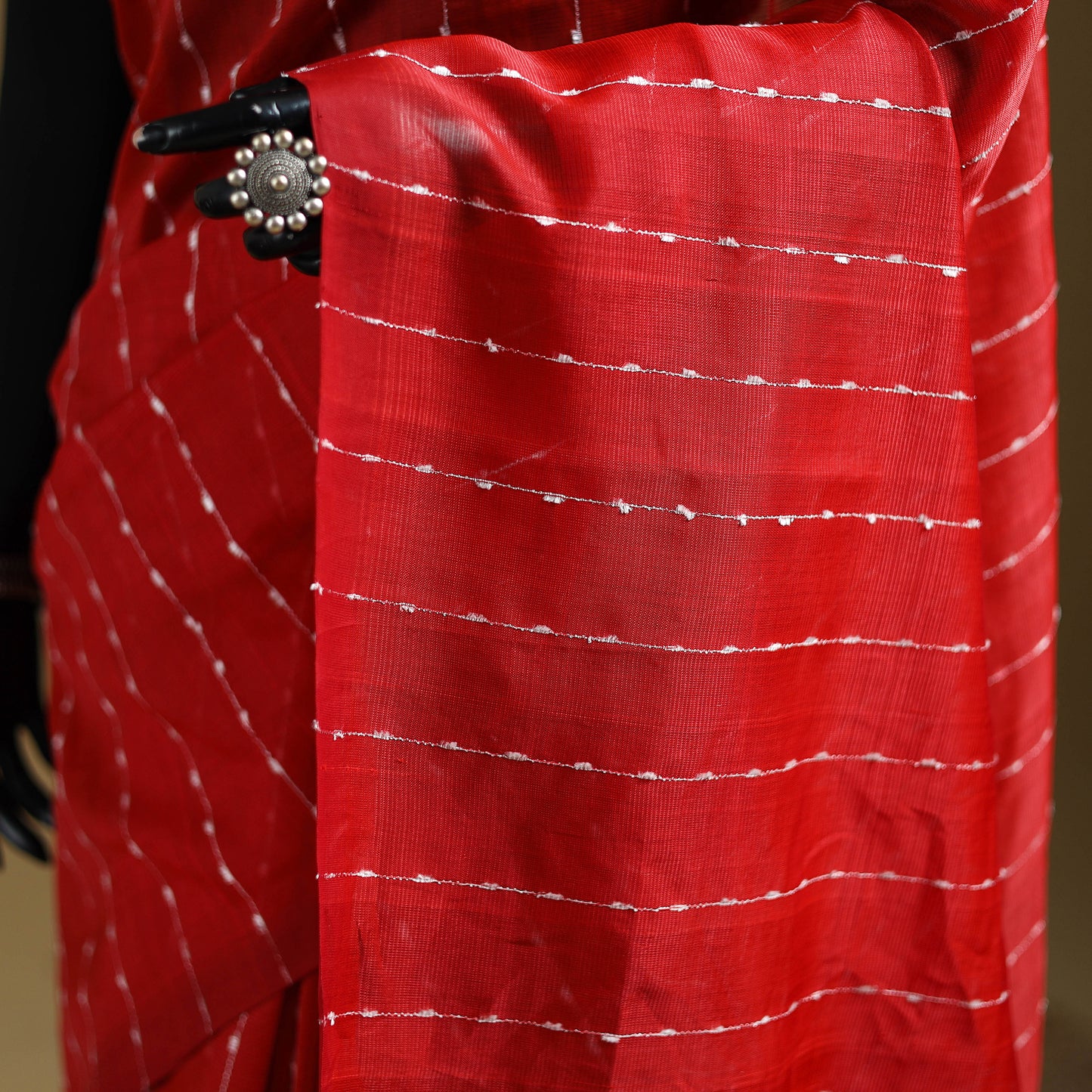 Red - Pure Handwoven Mangalagiri Silk Cotton Pattu Saree 24