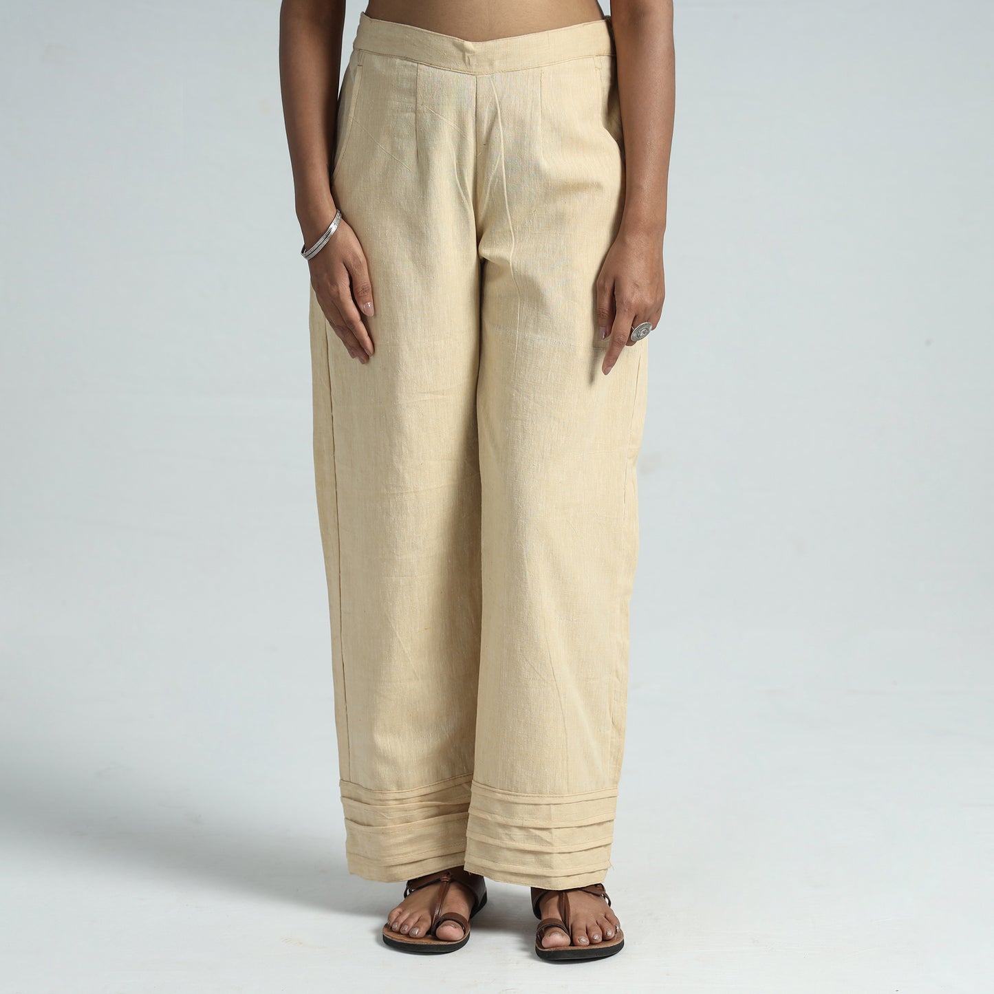 plain palazzo