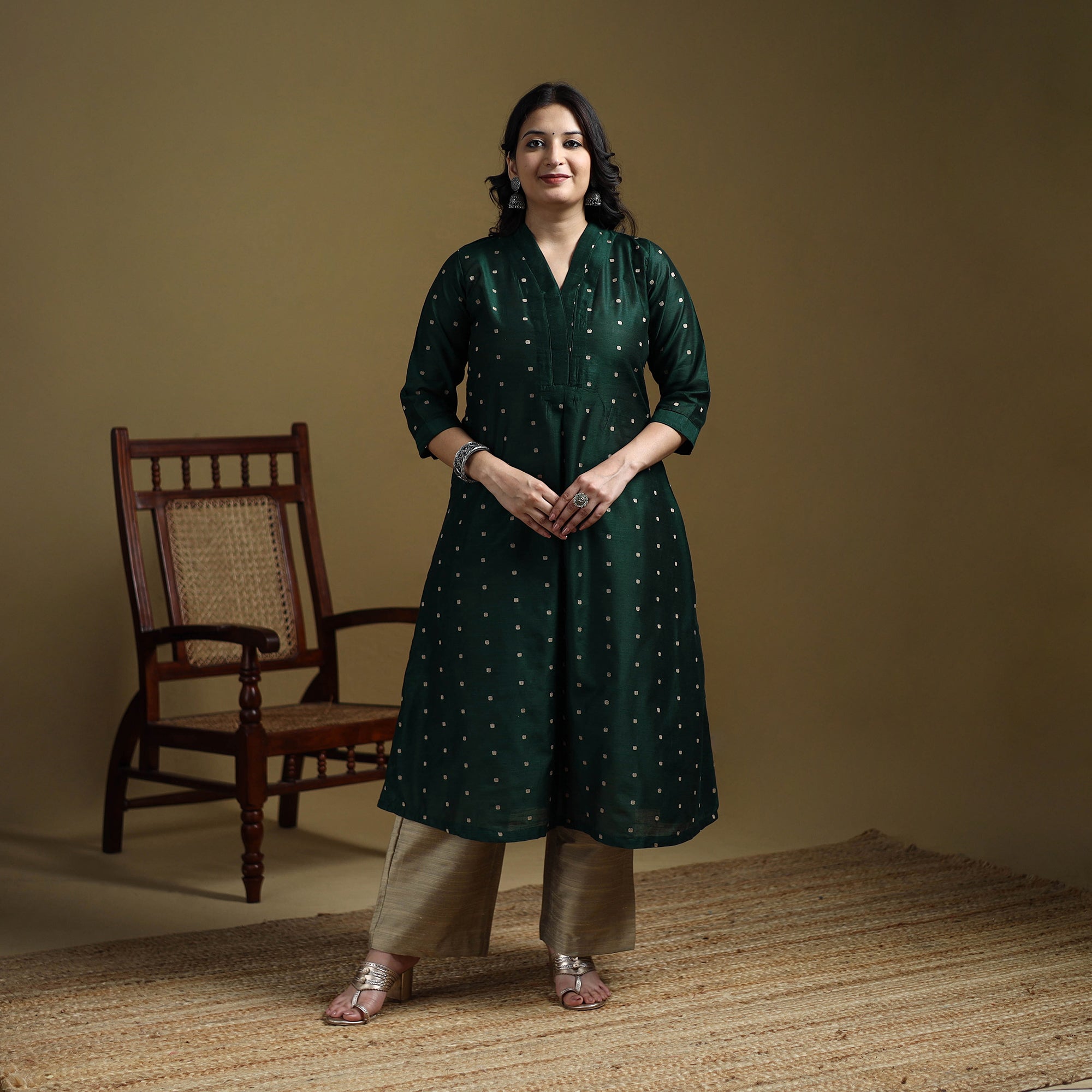 Green - Plain Spun Dupion Viscose Silk Buti A-Line Long Kurta for women 02