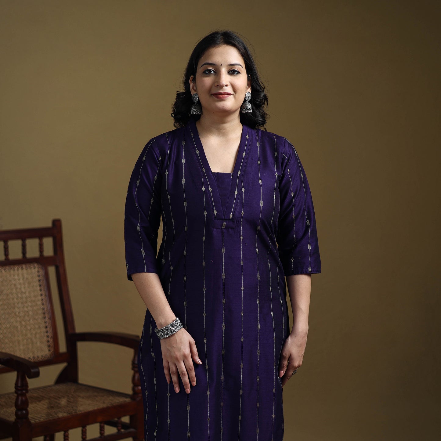 Blue - Plain Spun Dupion Viscose Silk Buti Straight Kurta for women 09