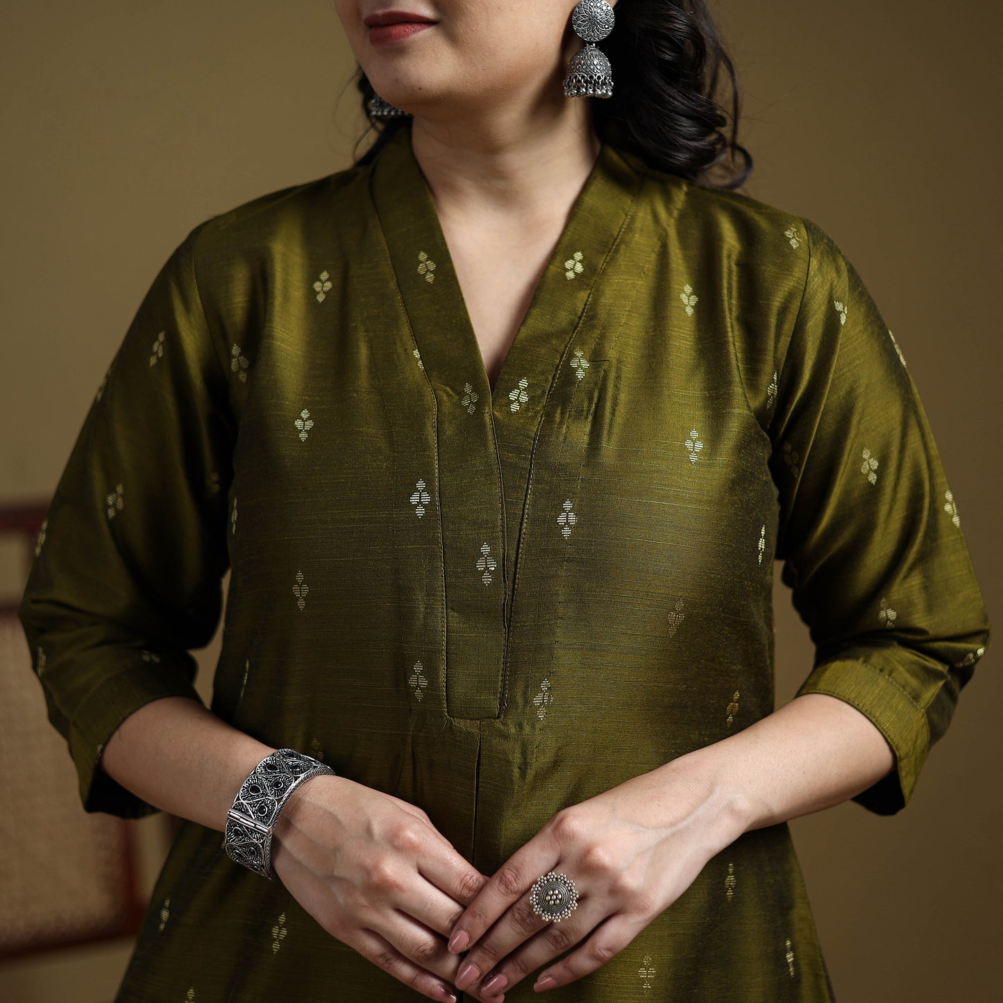 Green - Plain Spun Dupion Viscose Silk Buti A-Line Kurta for women 03