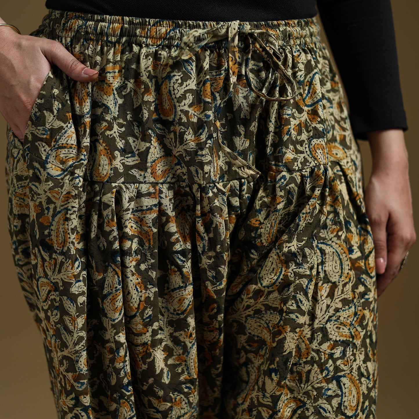 Green - Pedana Kalamkari Hand Block Print Natural Dyed Cotton Salwar 02