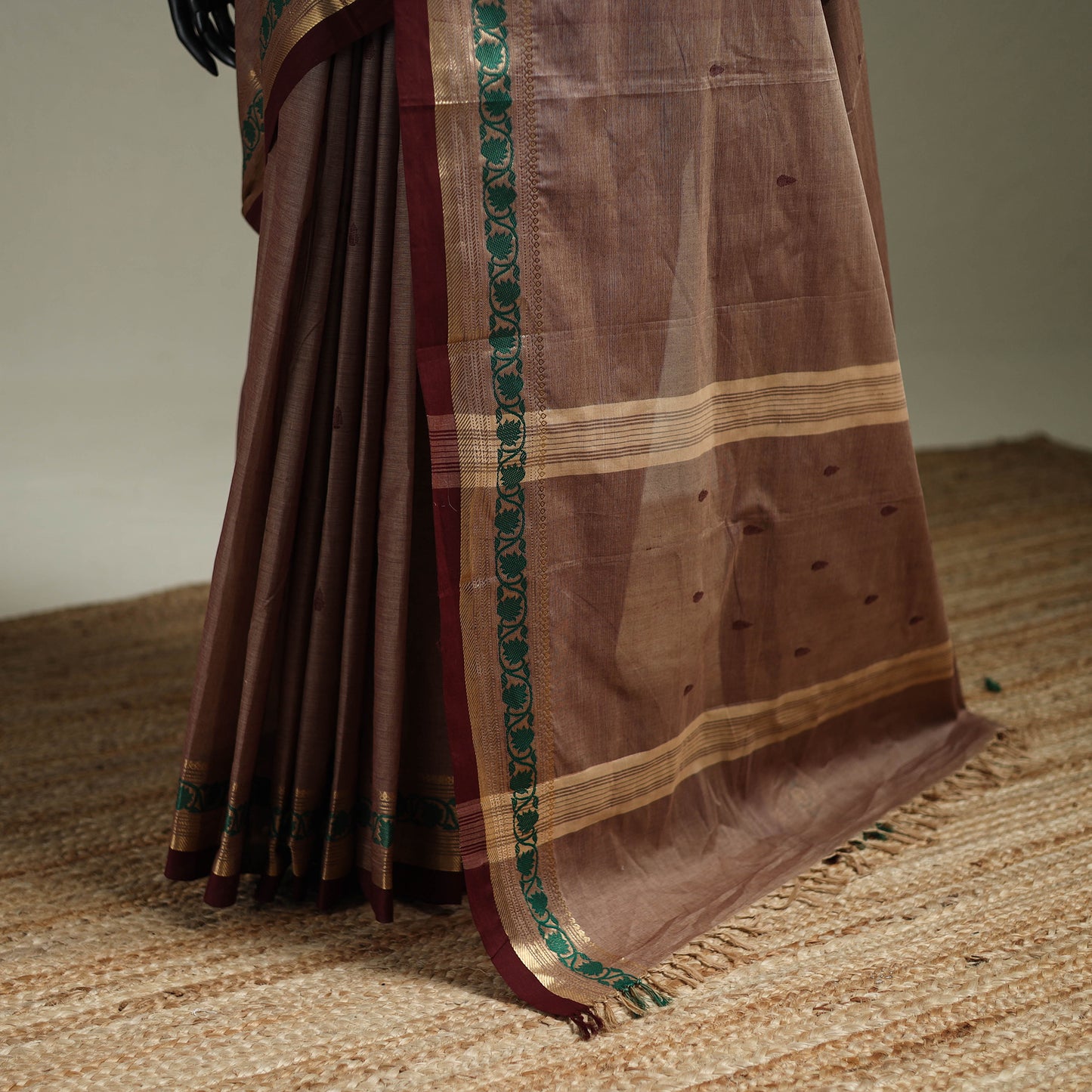 Brown - Kanchipuram Buti Cotton Saree with Border 15