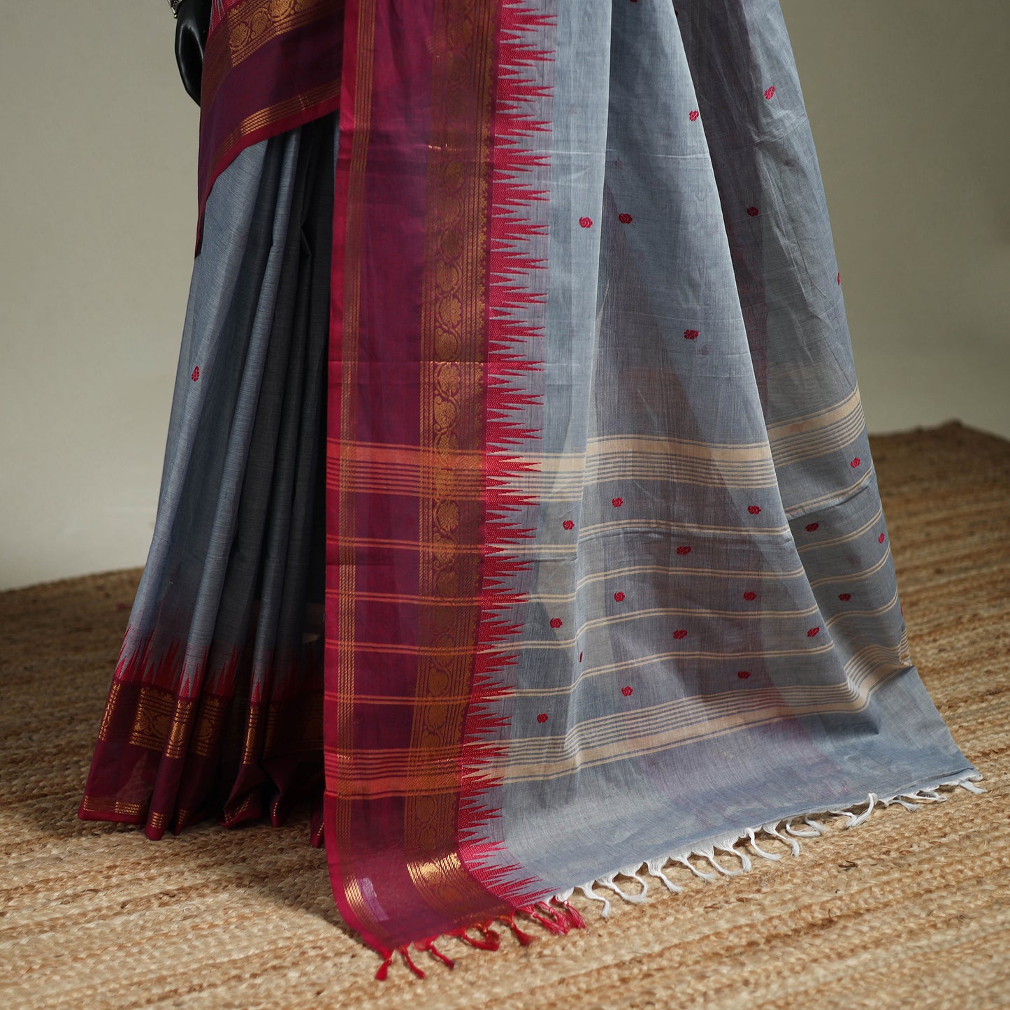 Grey - Kanchipuram Buti Cotton Saree with Border 32