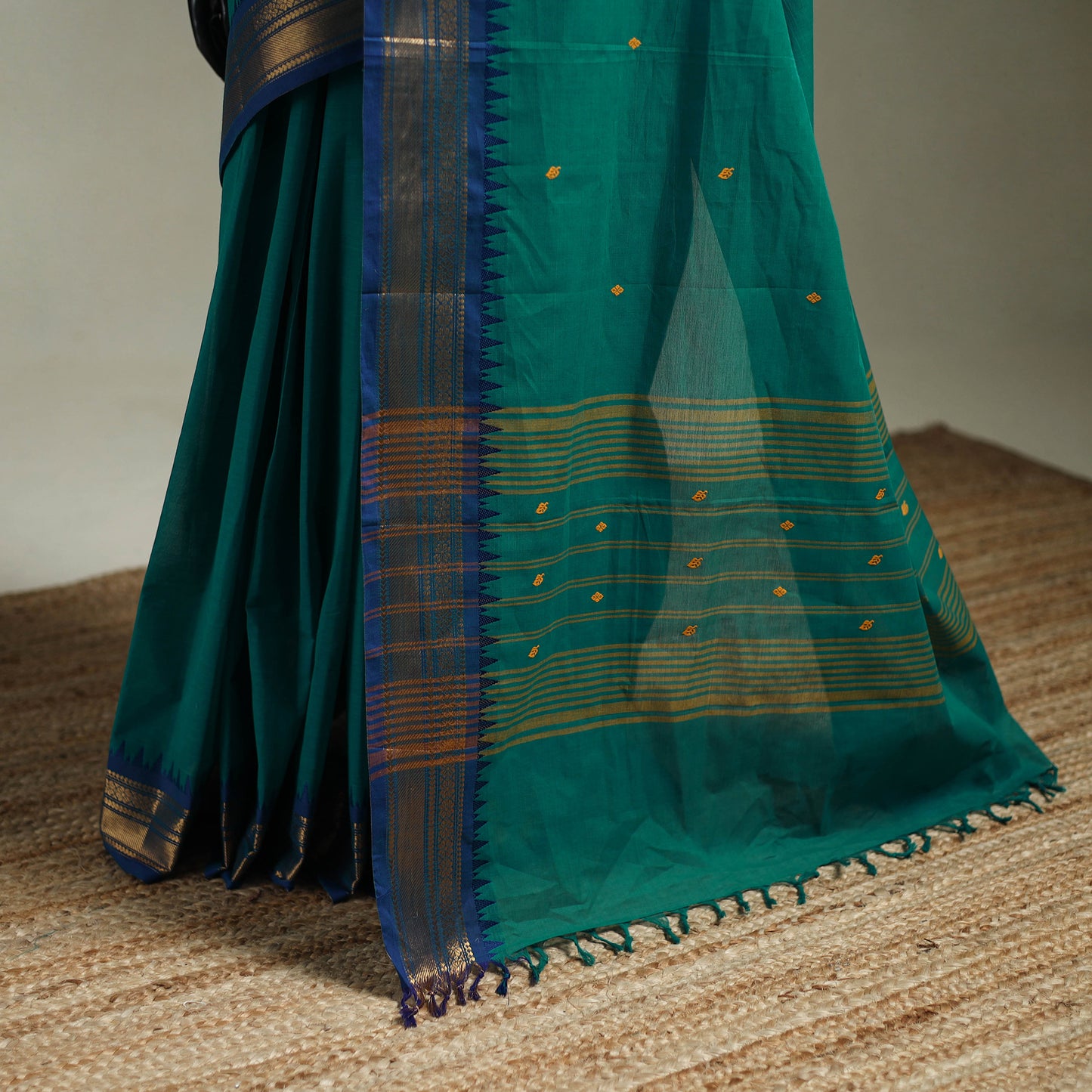 Green - Kanchipuram Buti Cotton Saree with Border 45