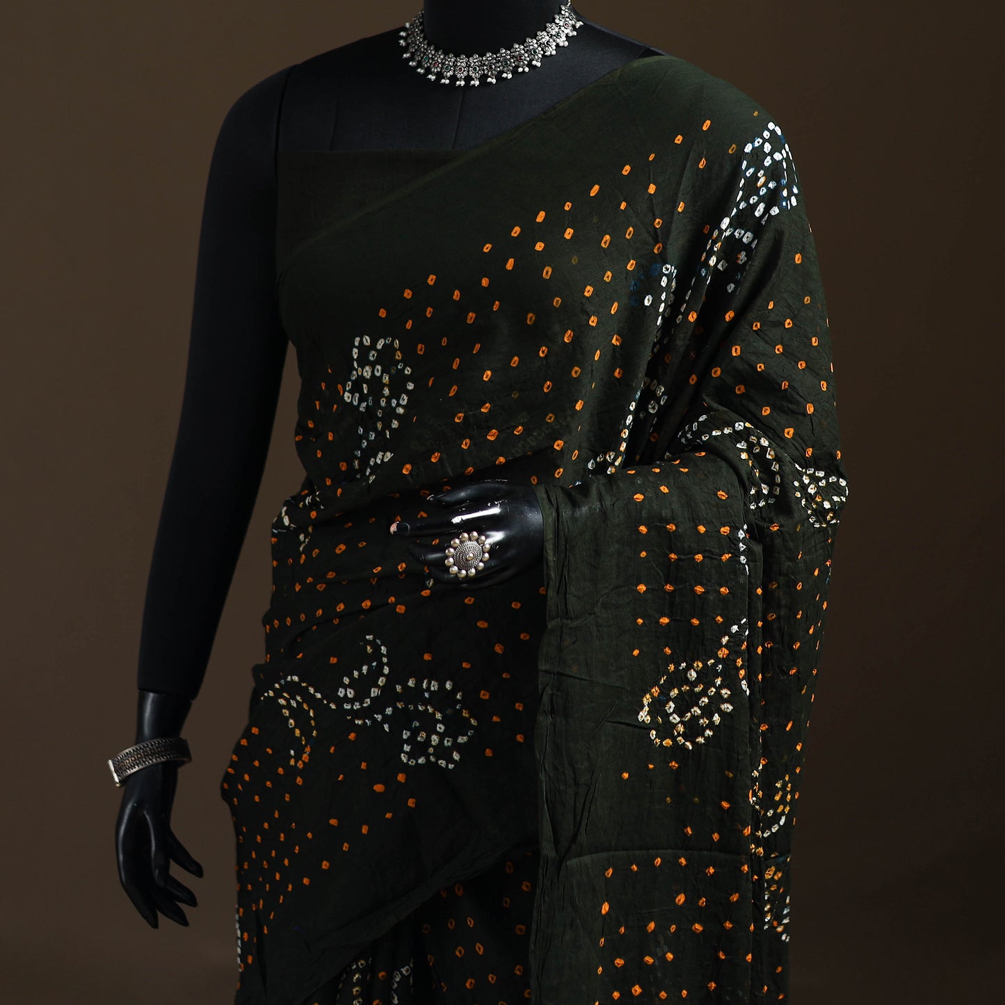 Green - Kutch Tie-Dye Pure Mul Cotton Rai Bandhani Saree with Blouse Piece 08