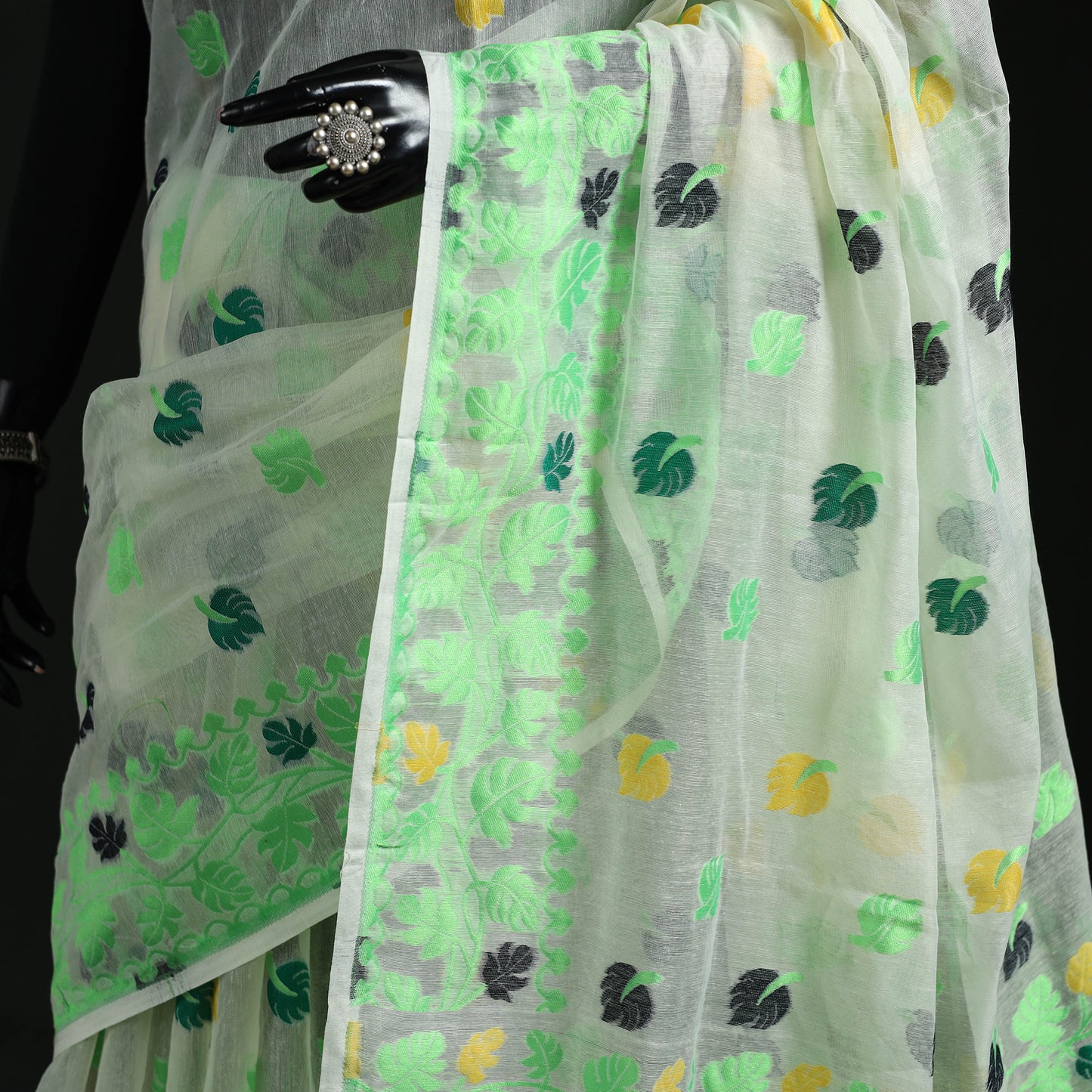 Silk Cotton Dhakai Jamdani Saree 01