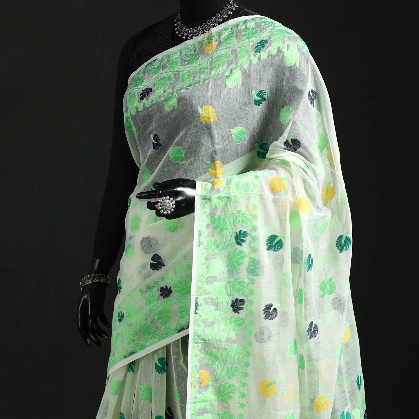 Silk Cotton Dhakai Jamdani Saree 03