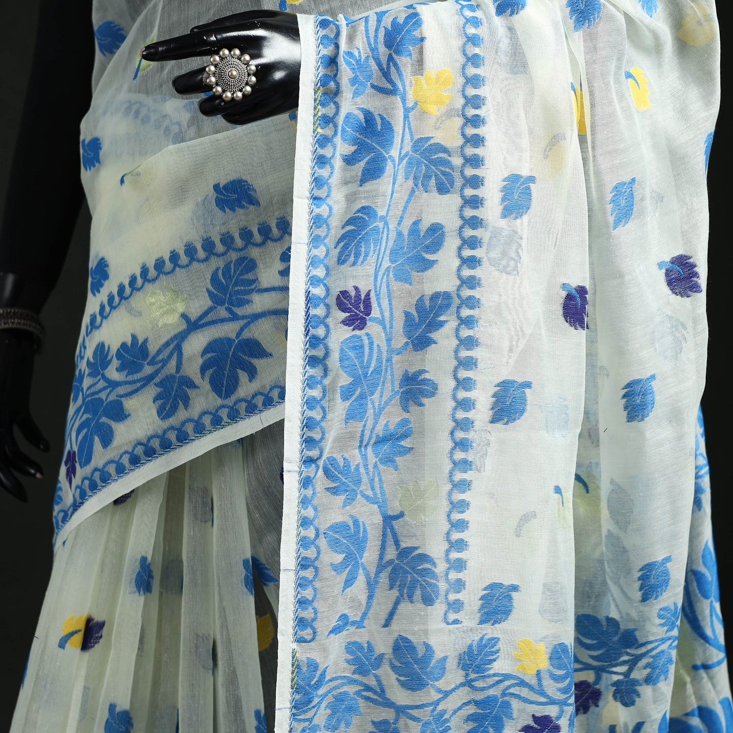 Silk Cotton Dhakai Jamdani Saree 08