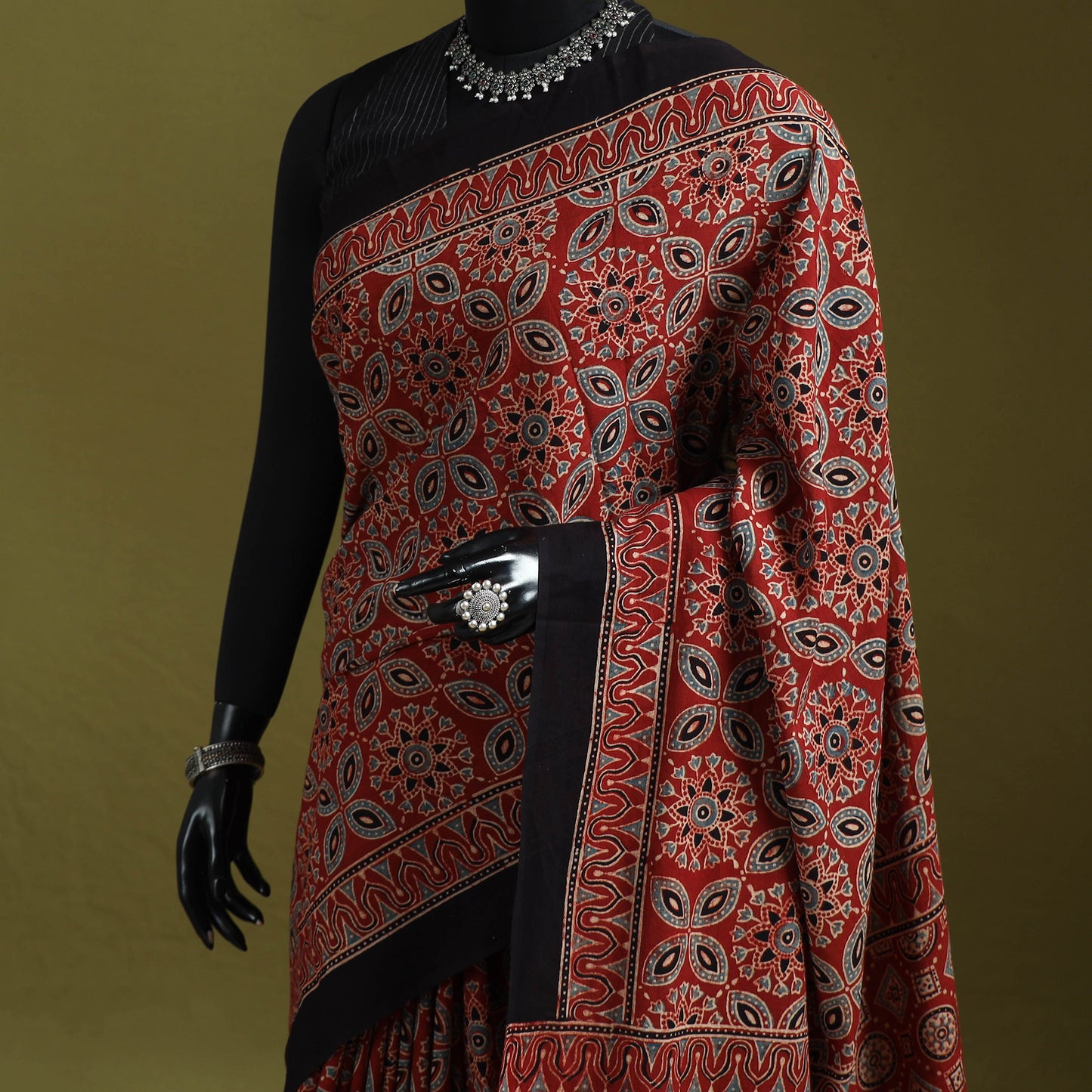 Kutch Hand Block Print Natural Dyed Pure Mul Cotton Ajrakh Saree with Tassels 06