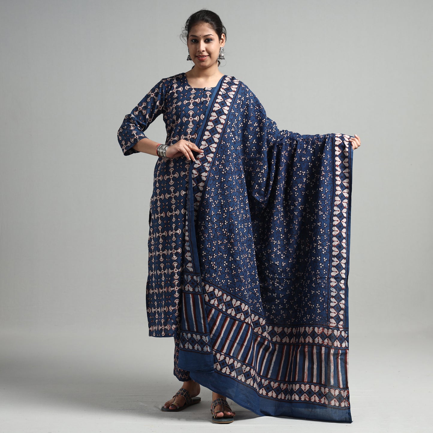 Pipad Kurta with Palazzo & Dupatta Set
