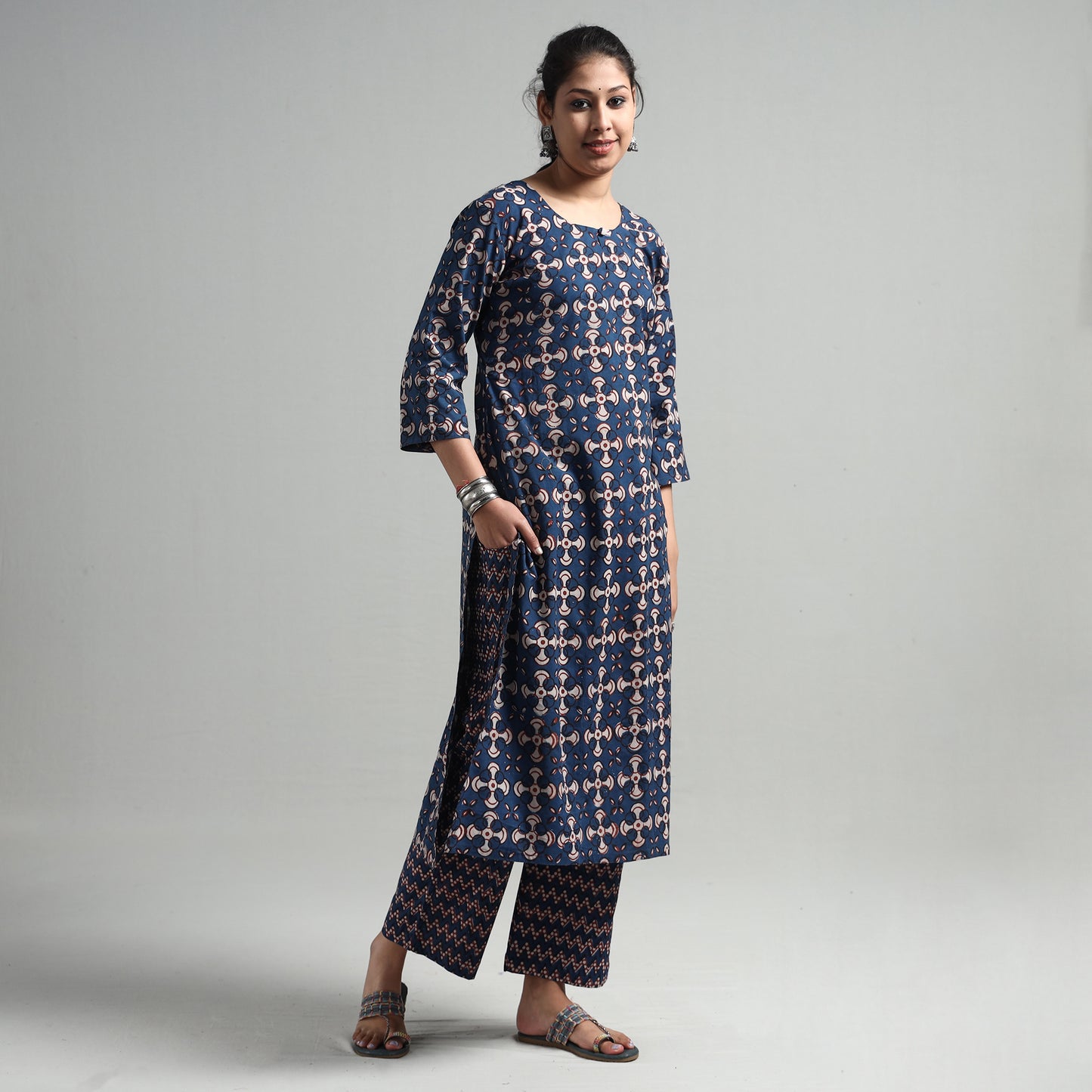Pipad Kurta with Palazzo & Dupatta Set