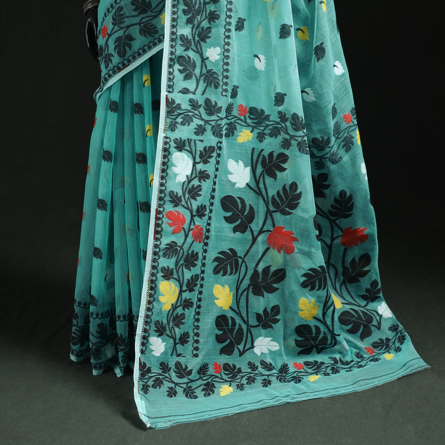 Silk Cotton Dhakai Jamdani Saree 20