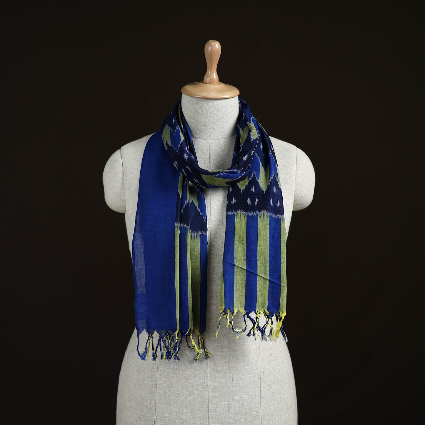 Pochampally Ikat Weave Cotton Stole 15