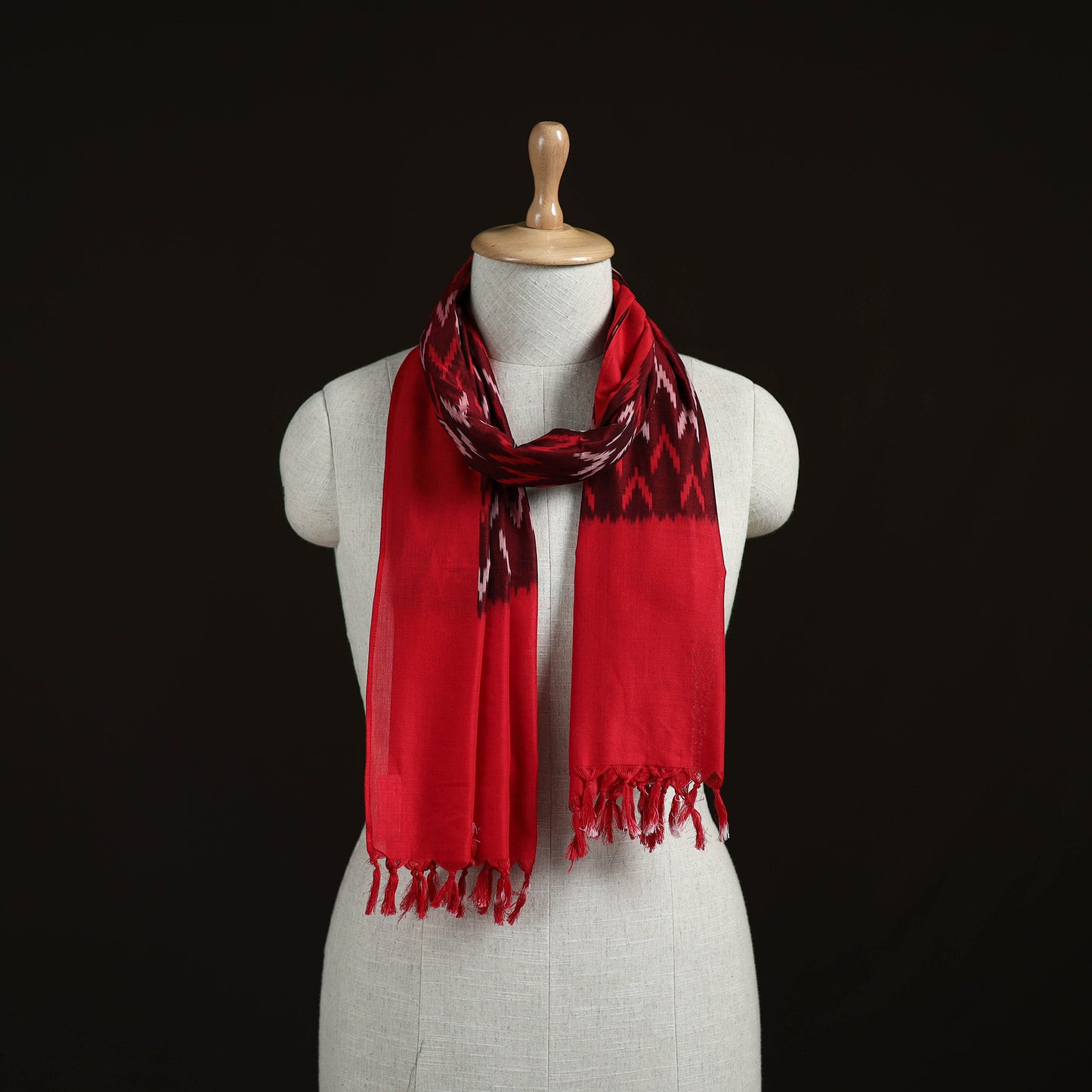 Pochampally Ikat Weave Cotton Stole 16