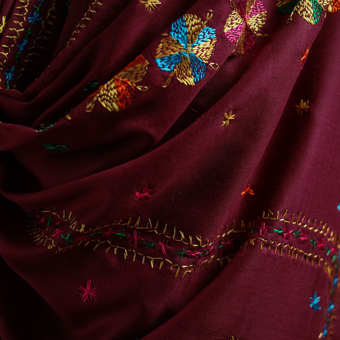 Purple - Hand Embroidered Phulkari Wool Shawl 05