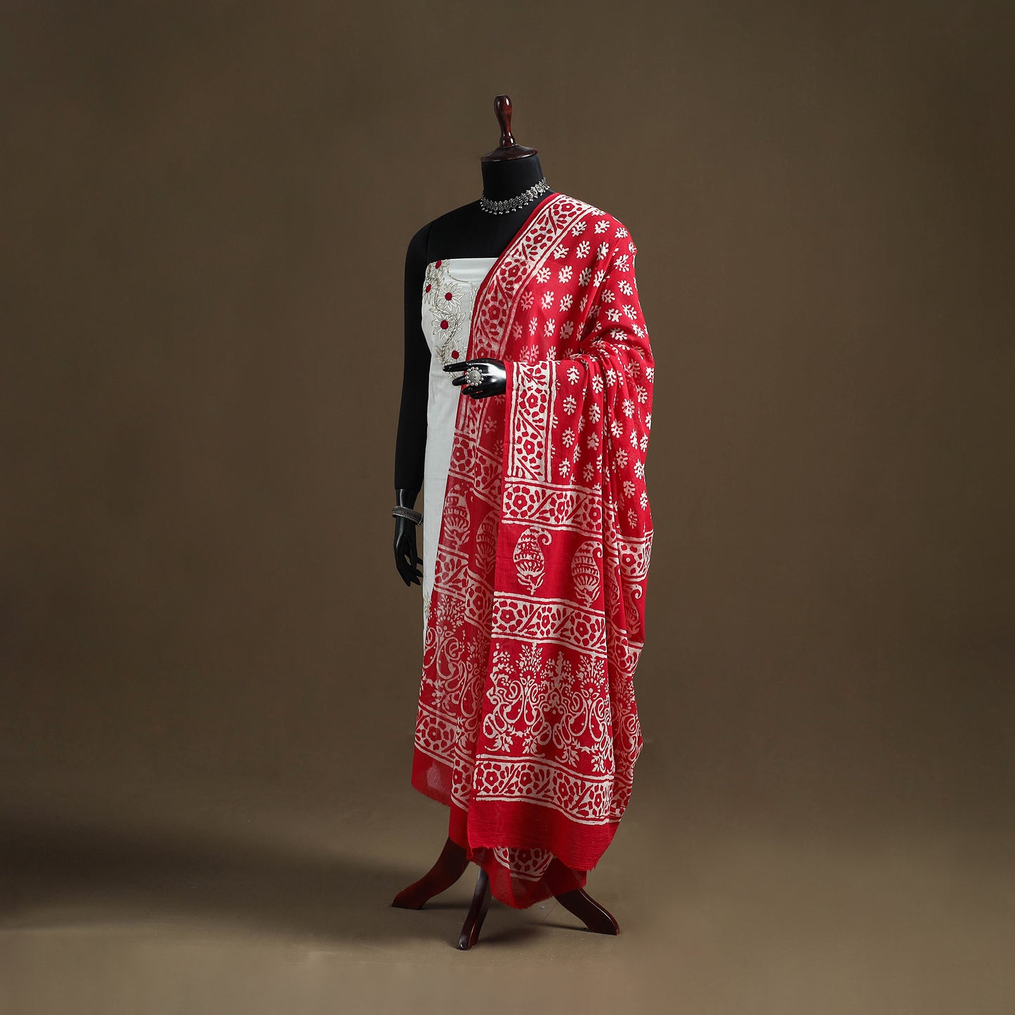 Red - Hand Block Batik Print Pure Mul Cotton Dupatta 51