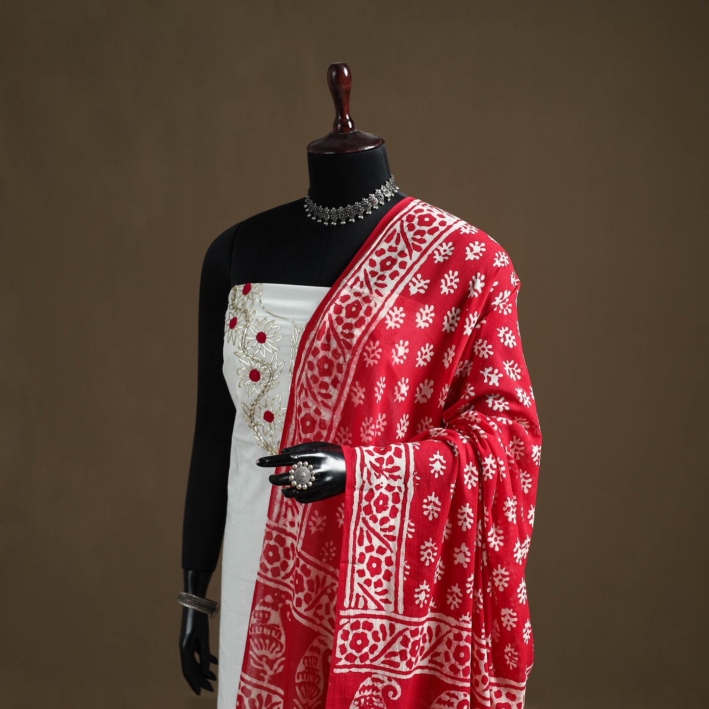 Red - Hand Block Batik Print Pure Mul Cotton Dupatta 51