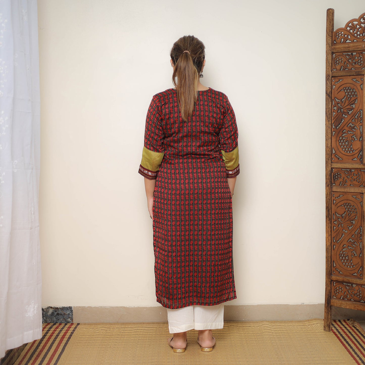 Traditional Khun Straight Kurta for Women