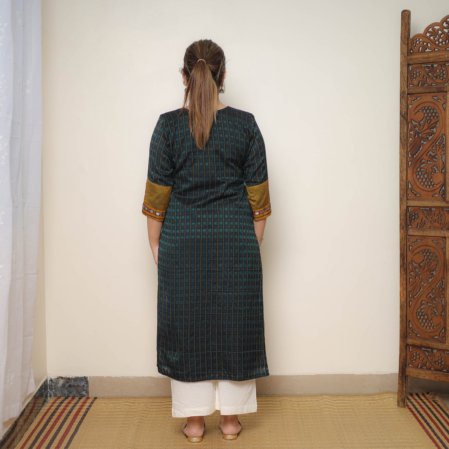 Traditional Khun Straight Kurta for Women