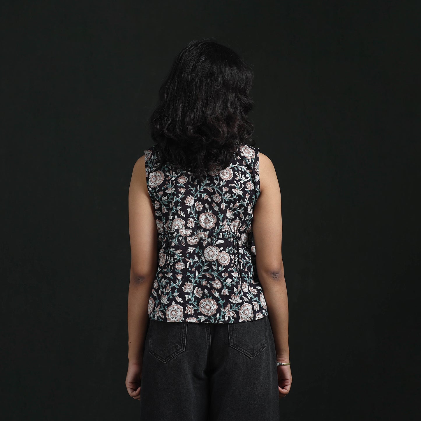 Hand Block Sanganeri Print Cotton Floral Crop Top 16