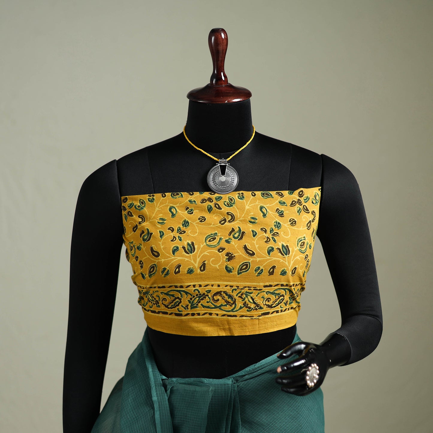 Green - Nazaakat Kota Doria Cotton Plain Saree with Blouse & Jewellery Set 18