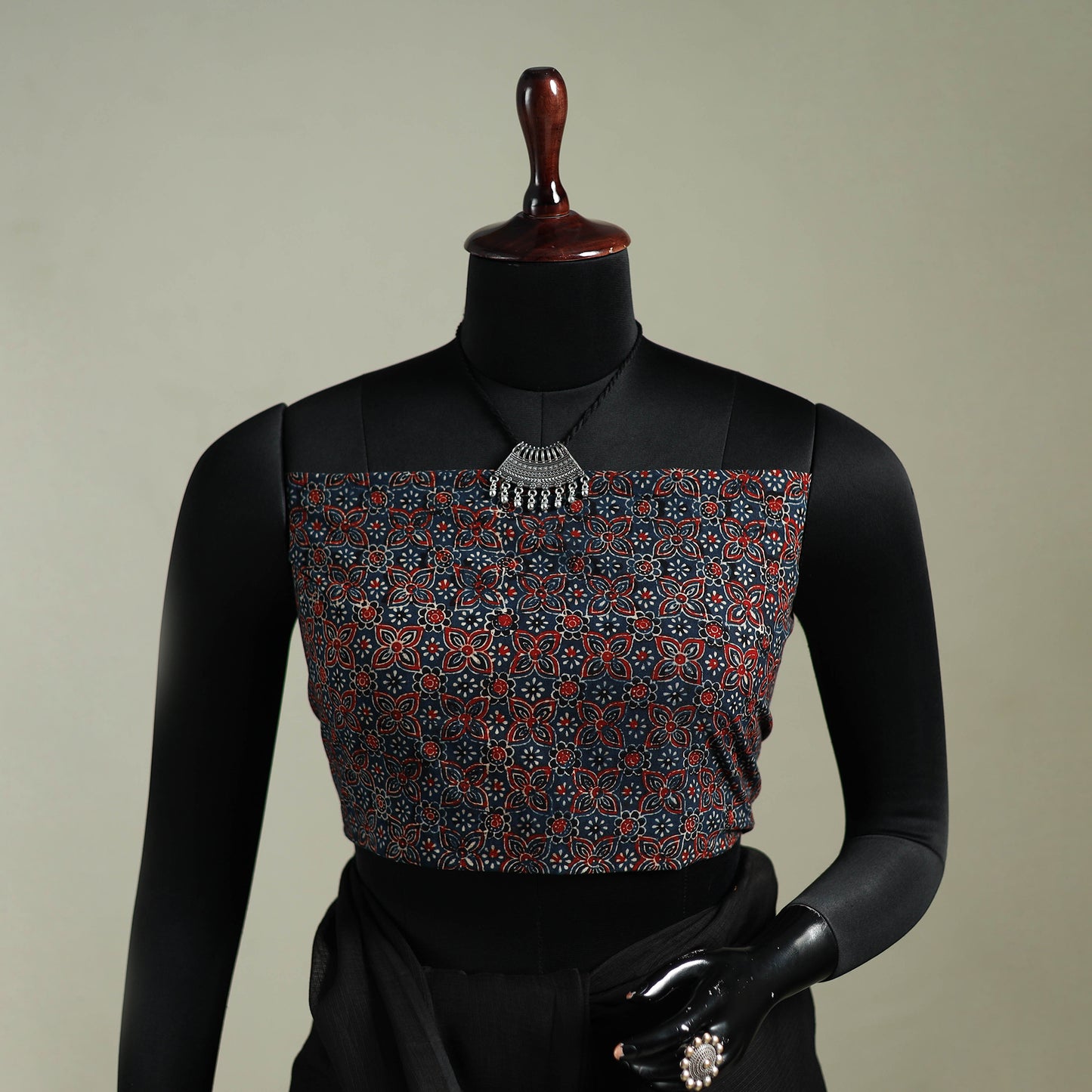 Black - Nazaakat Kota Doria Cotton Plain Saree with Blouse & Jewellery Set 39