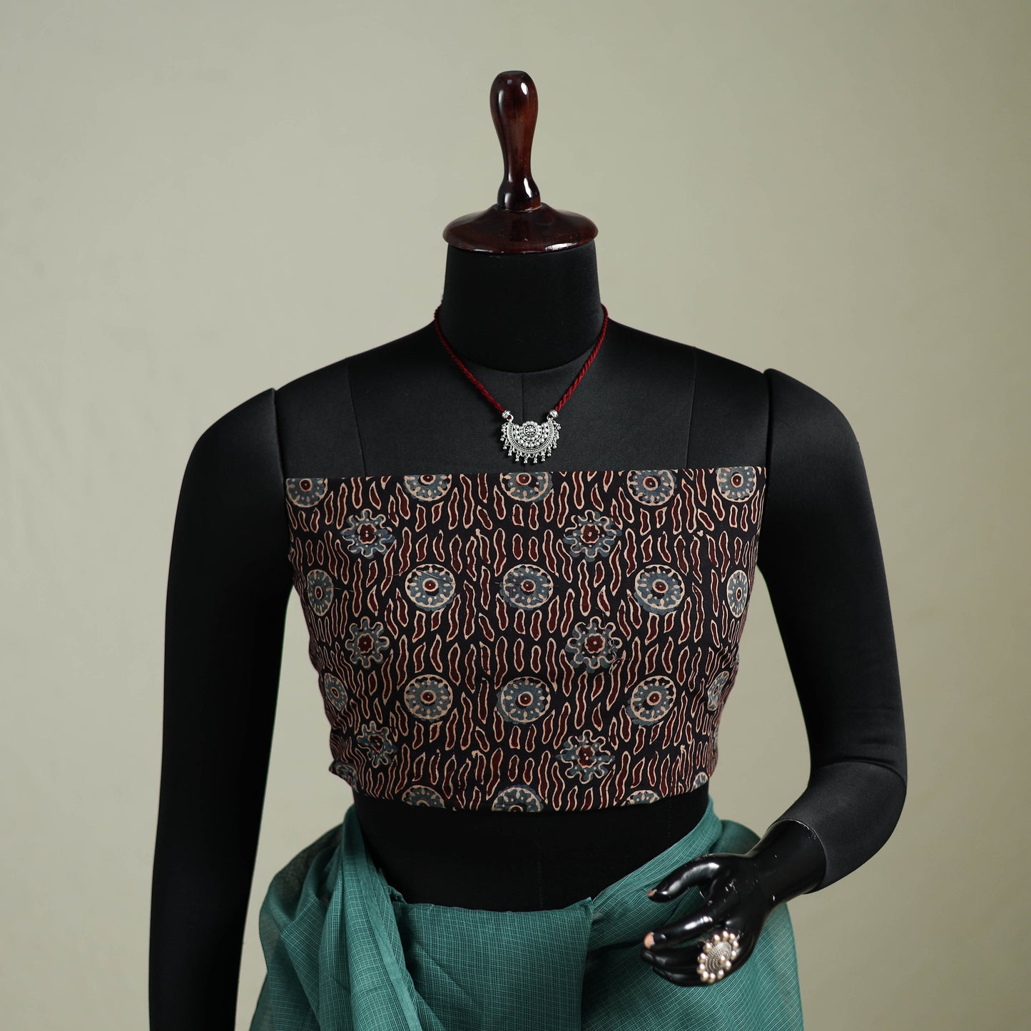 Green - Nazaakat Kota Doria Cotton Plain Saree with Blouse & Jewellery Set 65