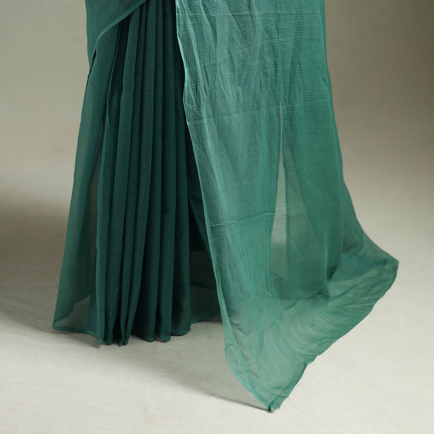 Green - Nazaakat Kota Doria Cotton Plain Saree with Blouse & Jewellery Set 121