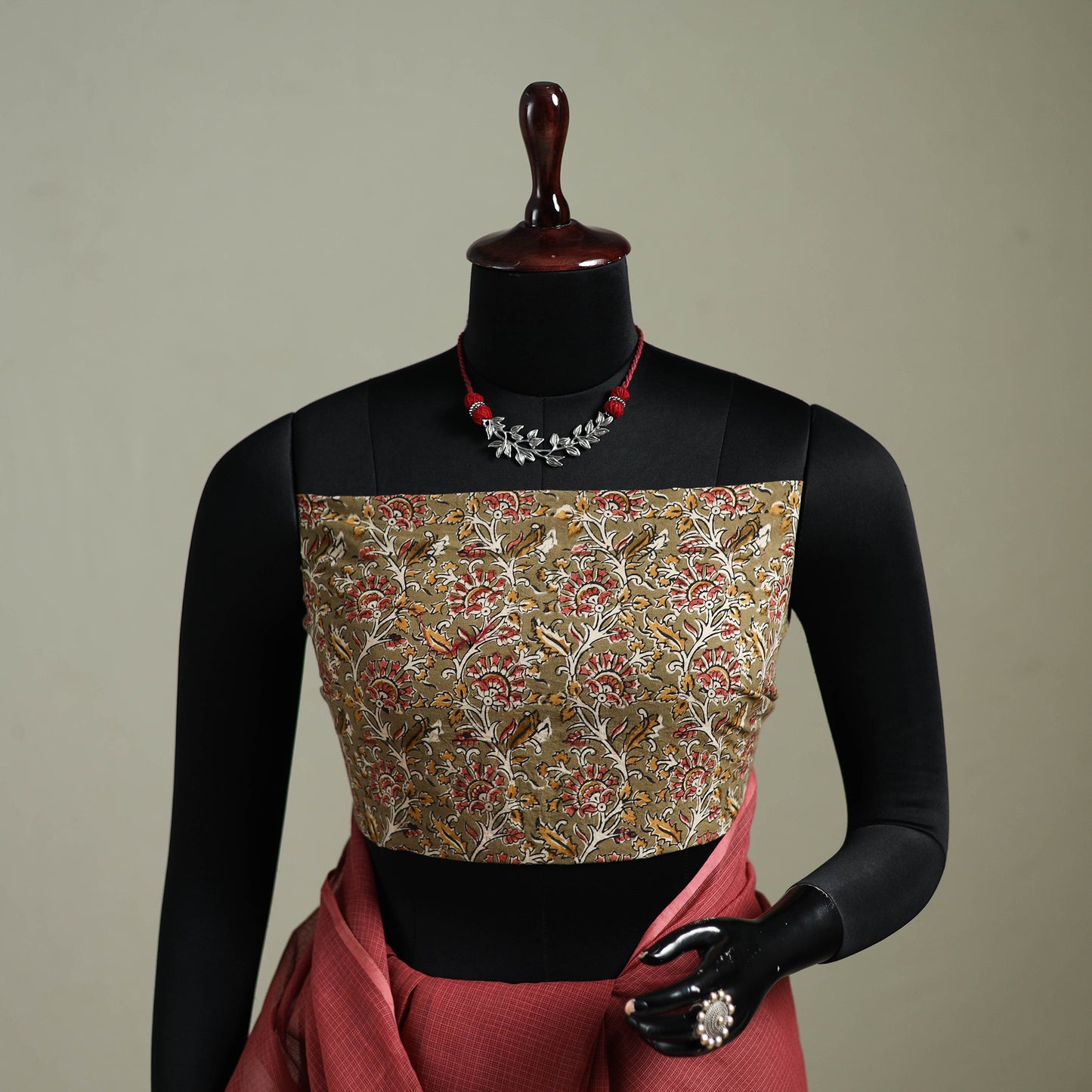 Red - Nazaakat Kota Doria Cotton Plain Saree with Blouse & Jewellery Set 124
