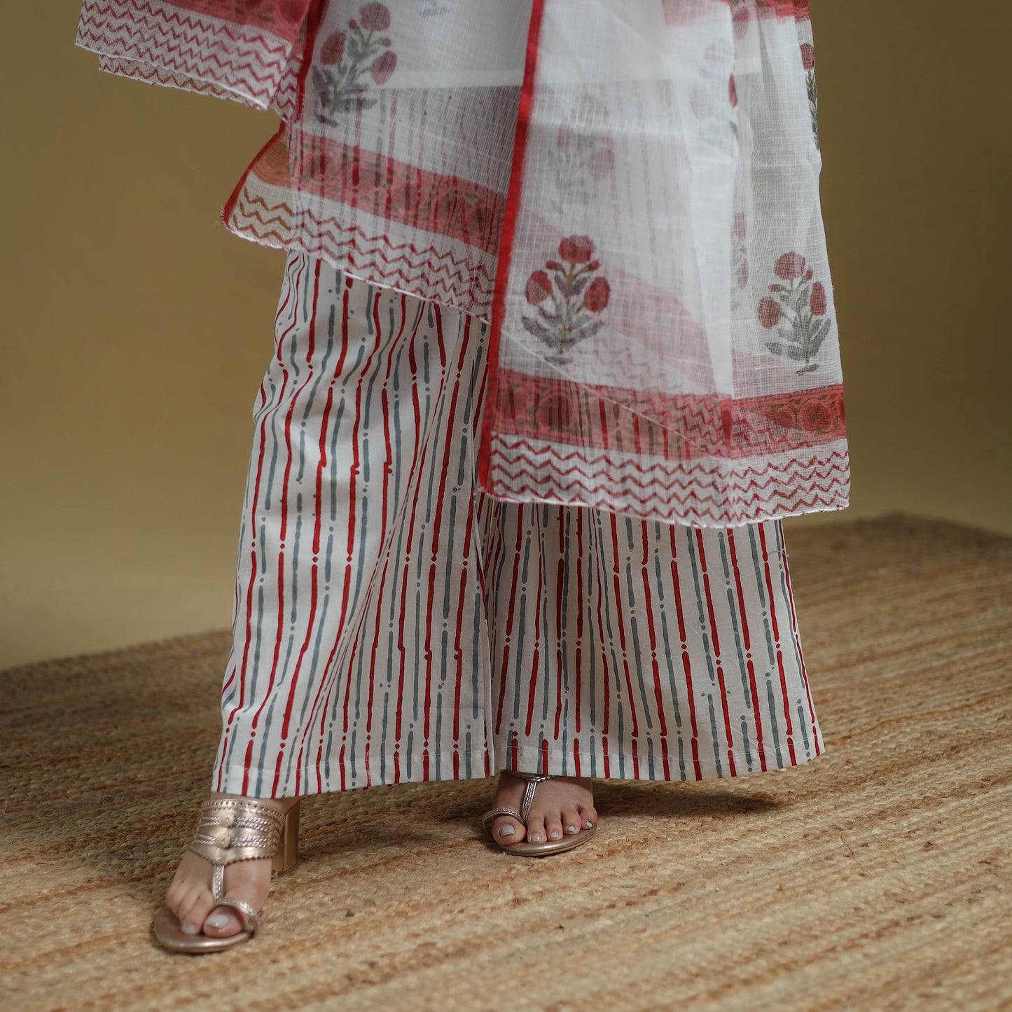 White - Sanganeri Hand Block Print Cotton Suit Set with Dupatta for women 27