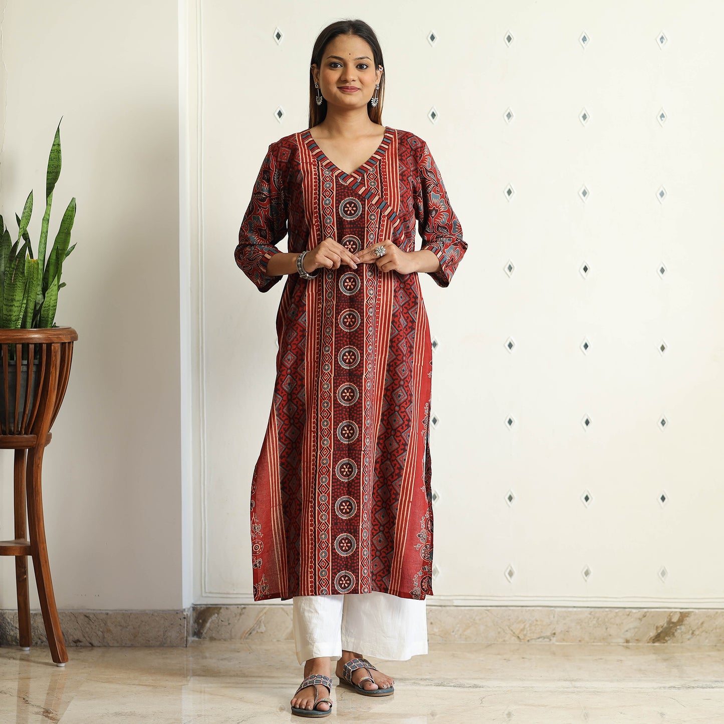 Buy Limited Stock! Ajrakh Block Printed Cotton Straight Kurta Online at iTokri.com