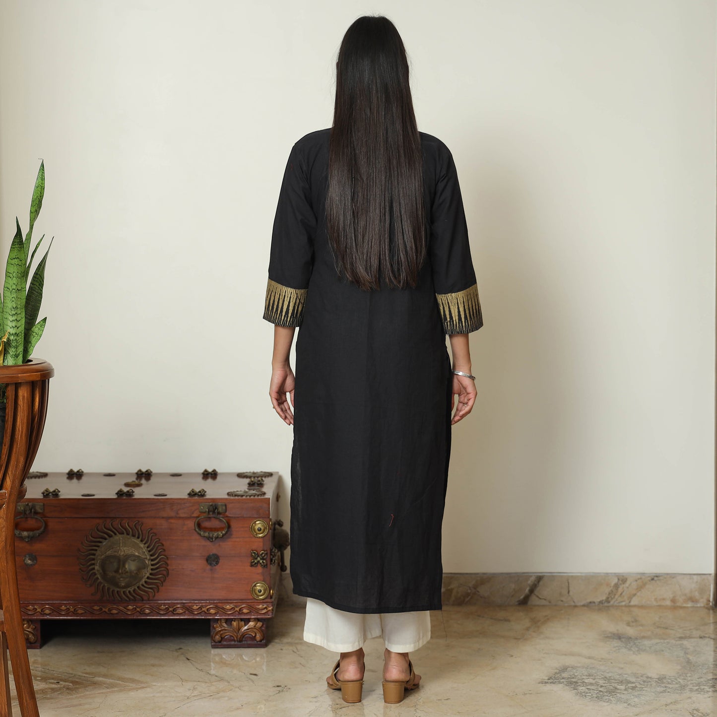 Black - Dharwad Cotton Straight Kurta 03