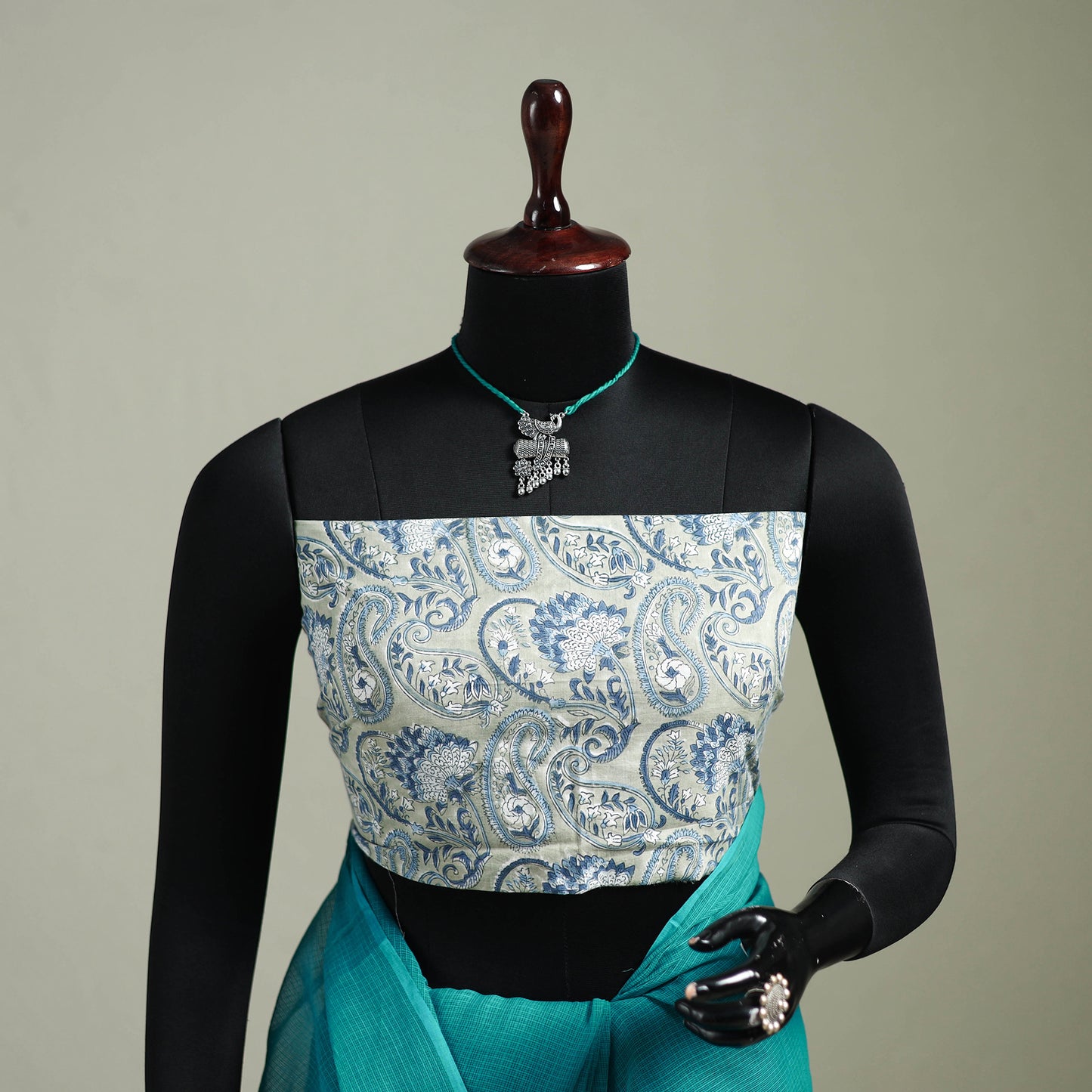 Green - Nazaakat Kota Doria Cotton Plain Saree with Blouse & Jewellery Set 152