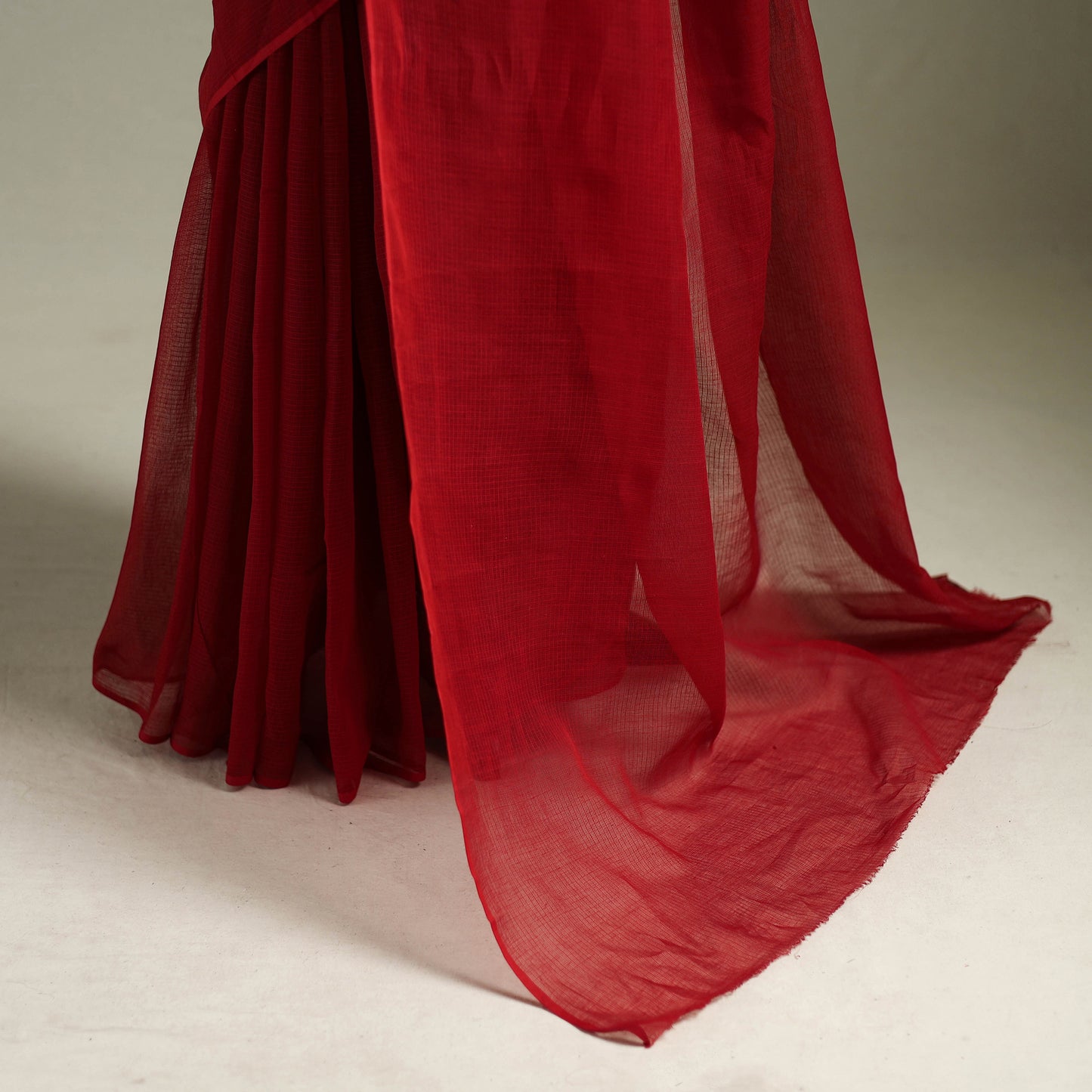 Red - Nazaakat Kota Doria Cotton Plain Saree with Blouse & Jewellery Set 194