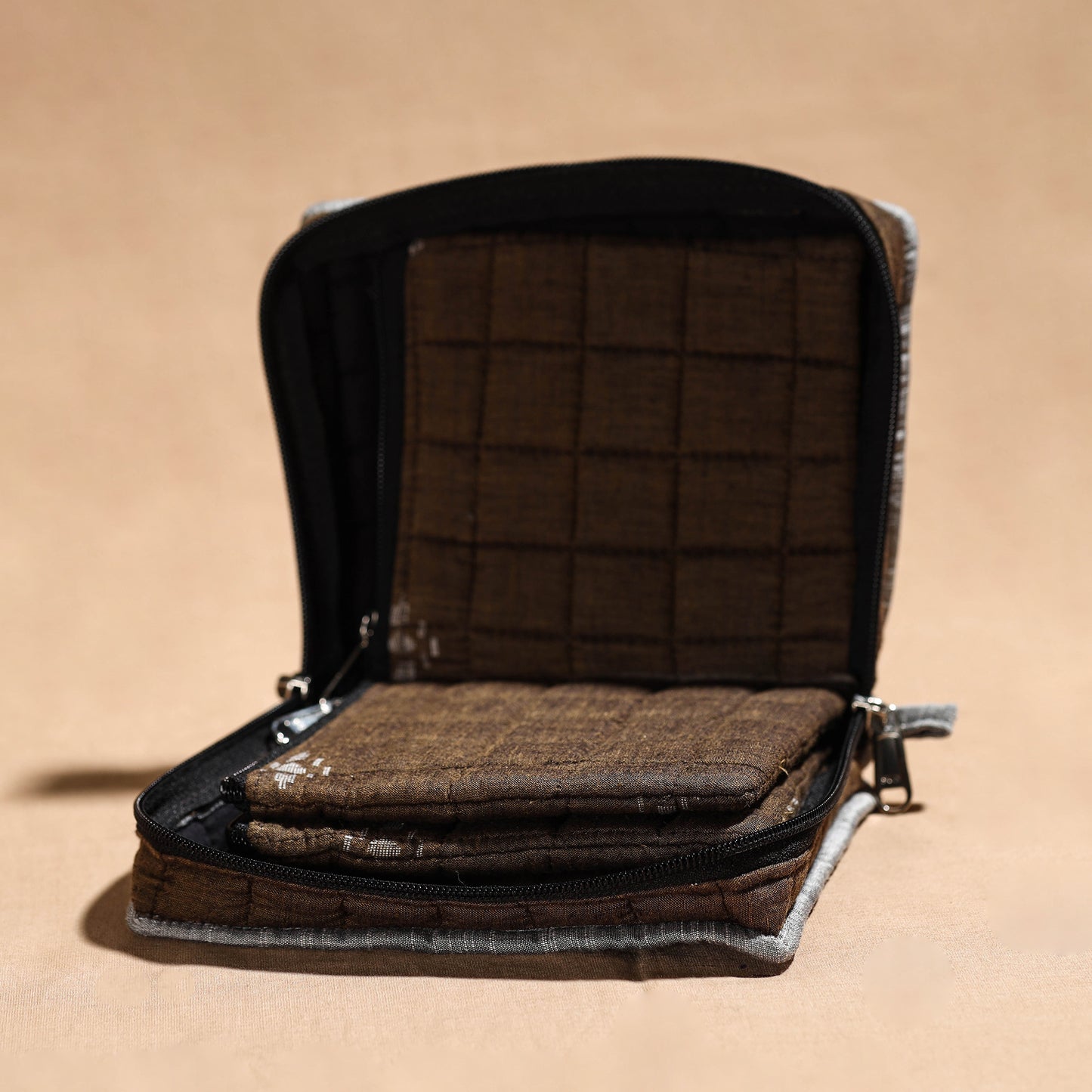 Brown Handmade 4 Pockets Cotton Jewelry Bag 32