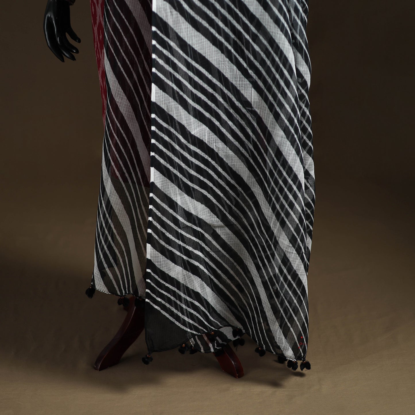 Black - Kota Doria Cotton Tie-Dye Leheriya Dupatta with Tassels 05