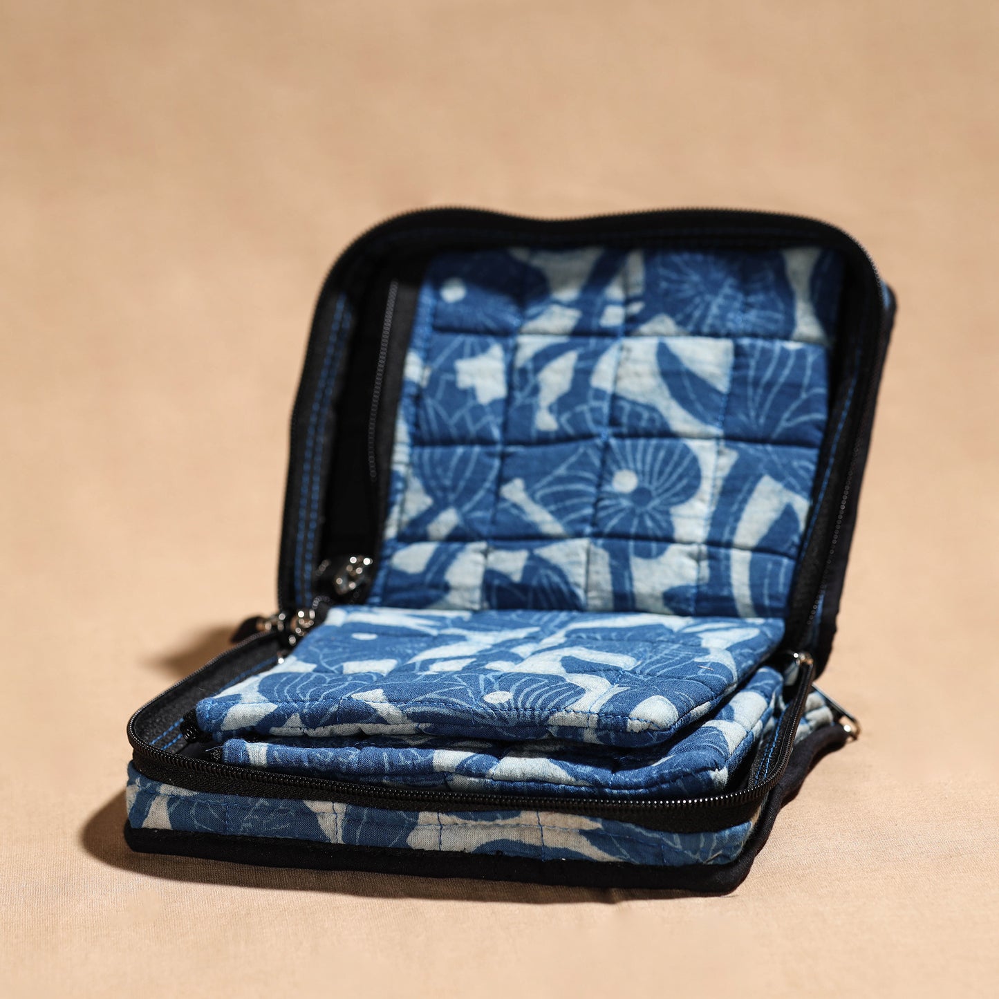 Blue Handmade 4 Pockets Cotton Jewelry Bag