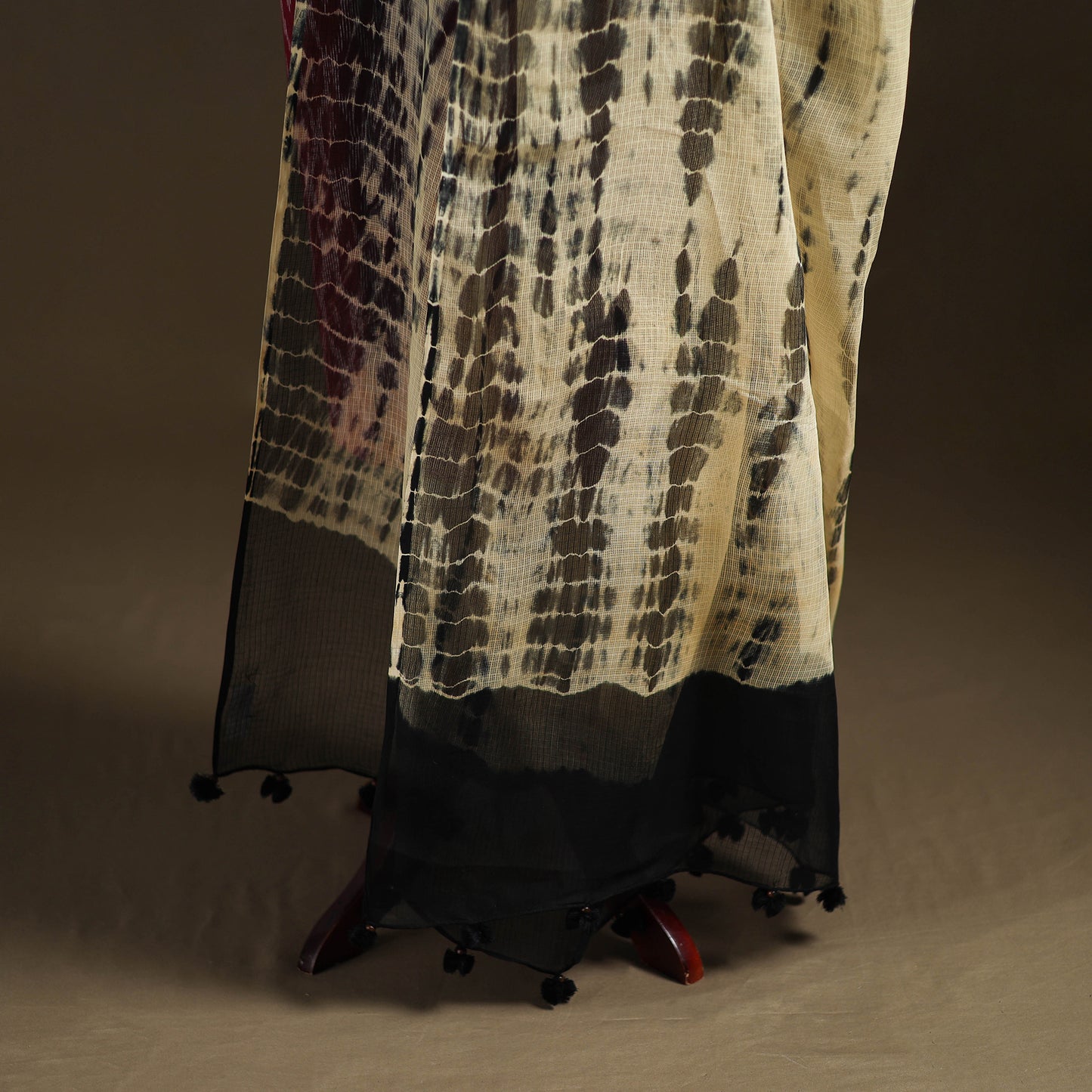 Beige - Kota Doria Cotton Tie-Dye Shibori Dupatta with Tassels 13