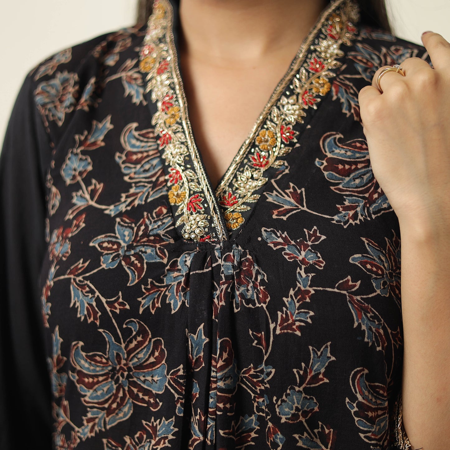 ajrakh embroidery kurta