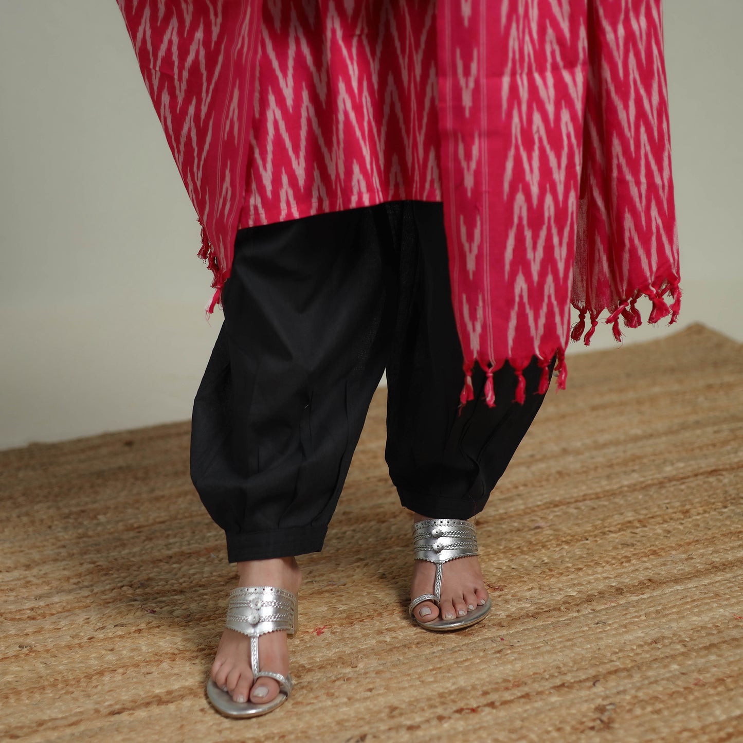 Pochampally Ikat Cotton Suit Set with Dupatta for women 05