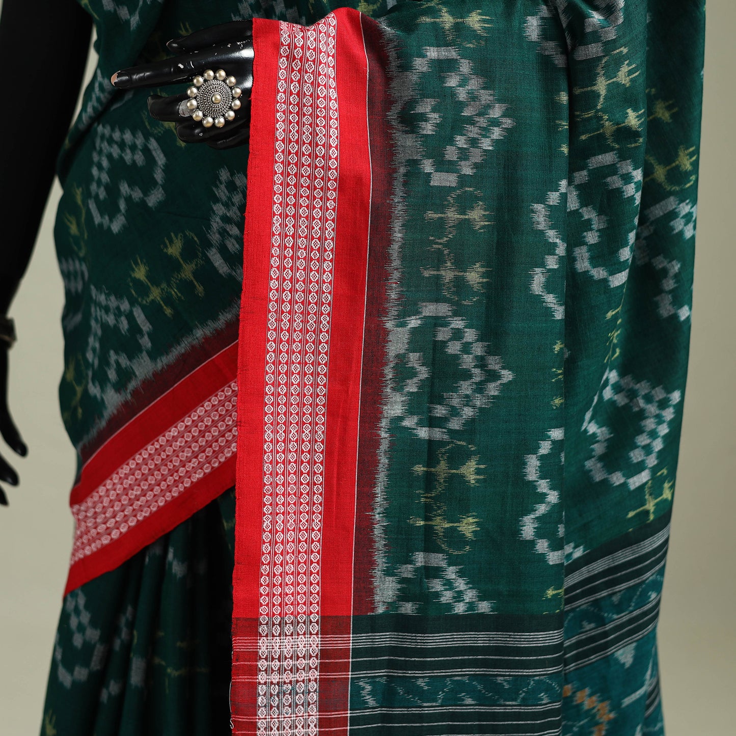Pure Handwoven Sambalpuri Ikat Cotton Saree 04