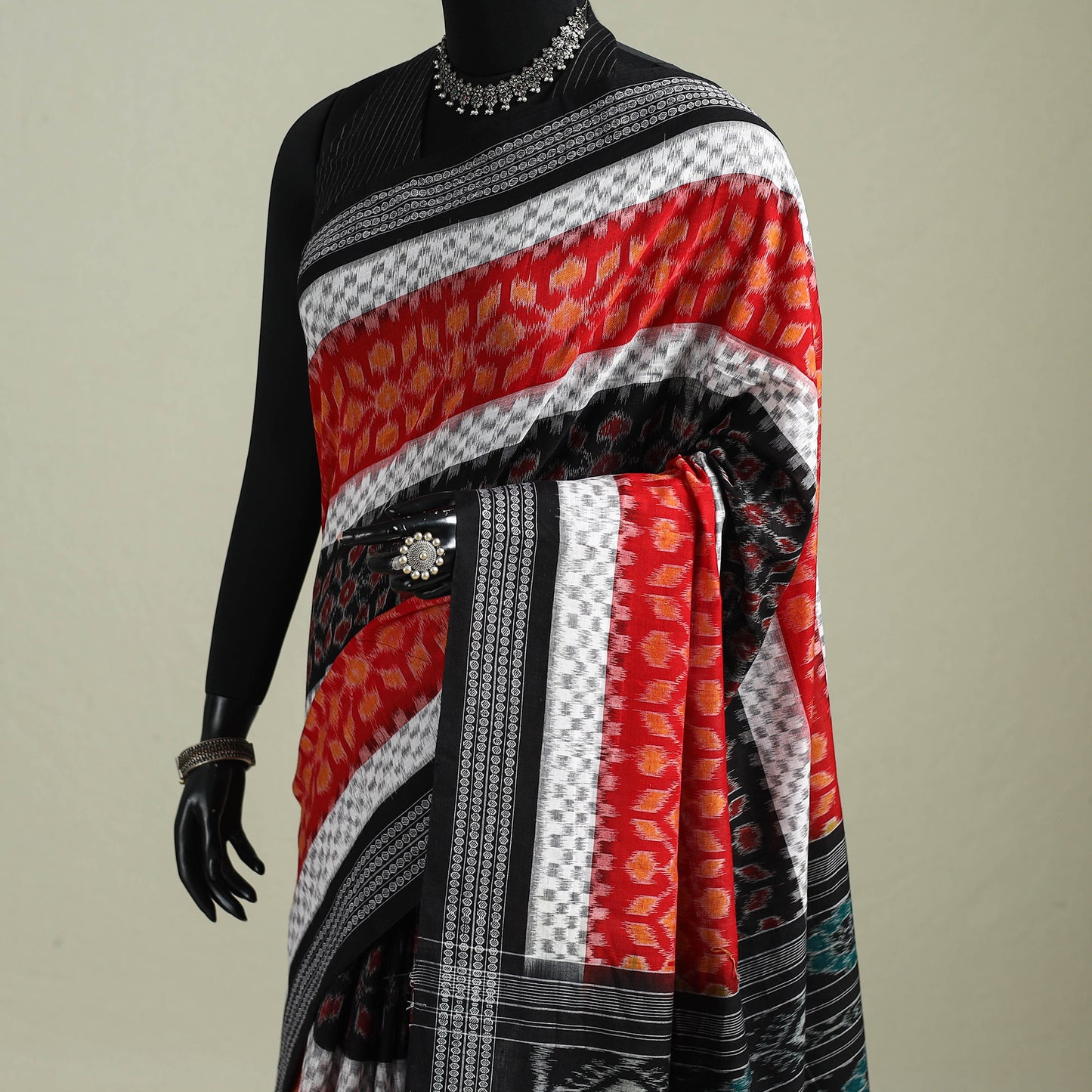 Pure Handwoven Sambalpuri Ikat Cotton Saree 07