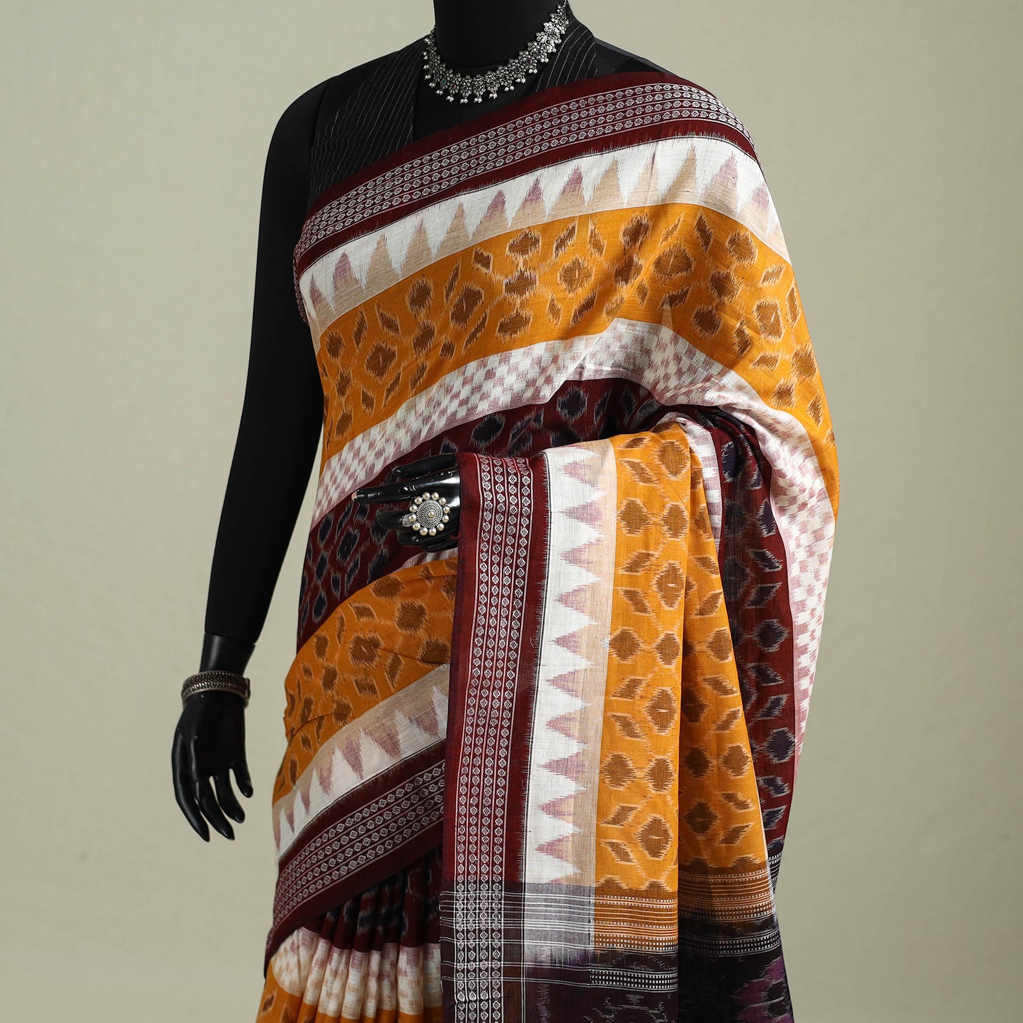 Pure Handwoven Sambalpuri Ikat Cotton Saree 08