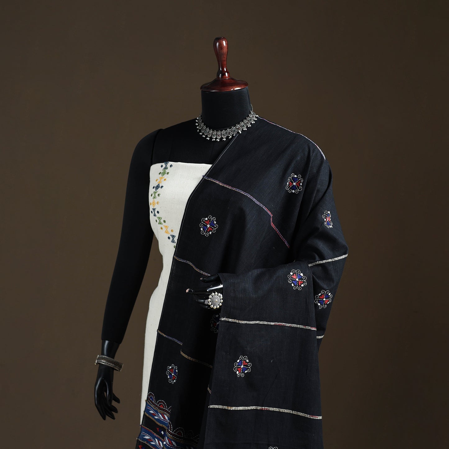 Black - Kantha Hand Embroidered Khes Handwoven Cotton Dupatta 16