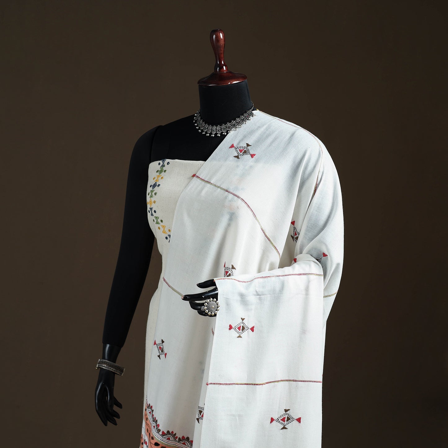 Kantha Hand Embroidered Khes Handwoven Cotton Dupatta 19
