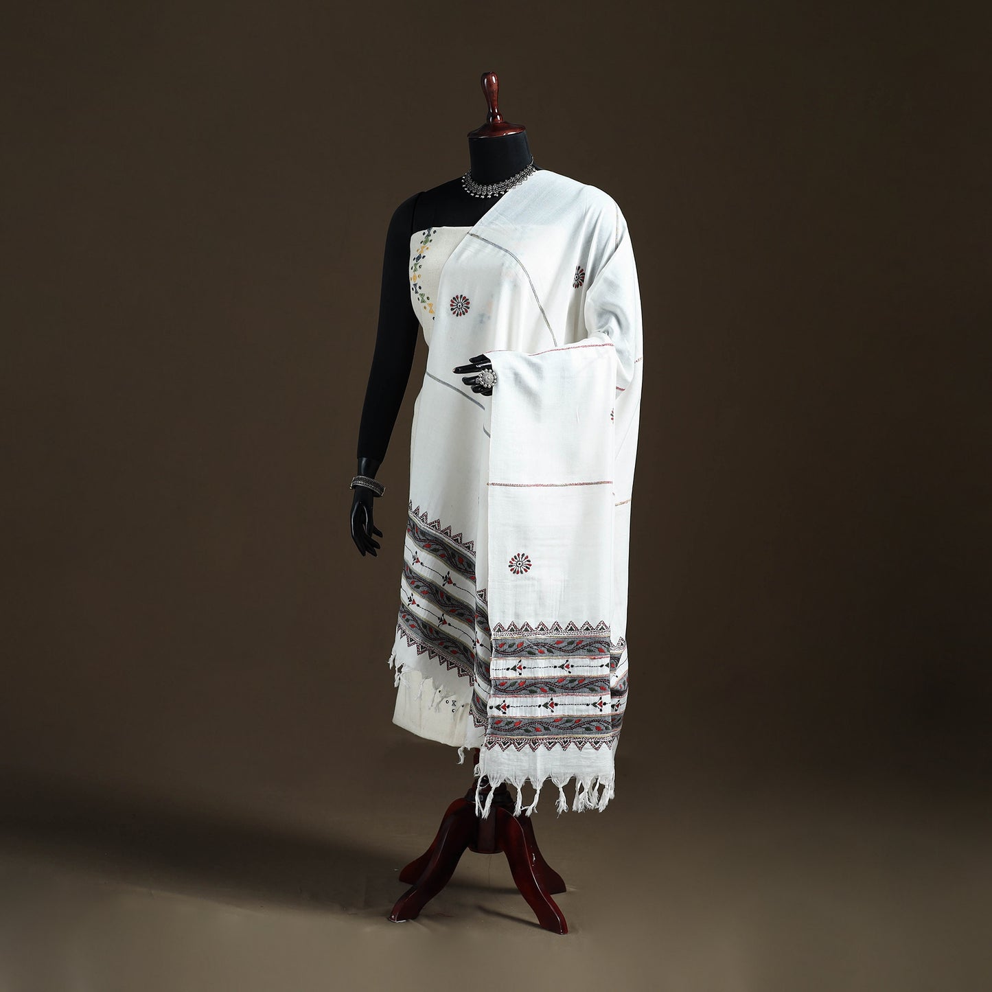 White - Kantha Hand Embroidered Khes Handwoven Cotton Dupatta 24