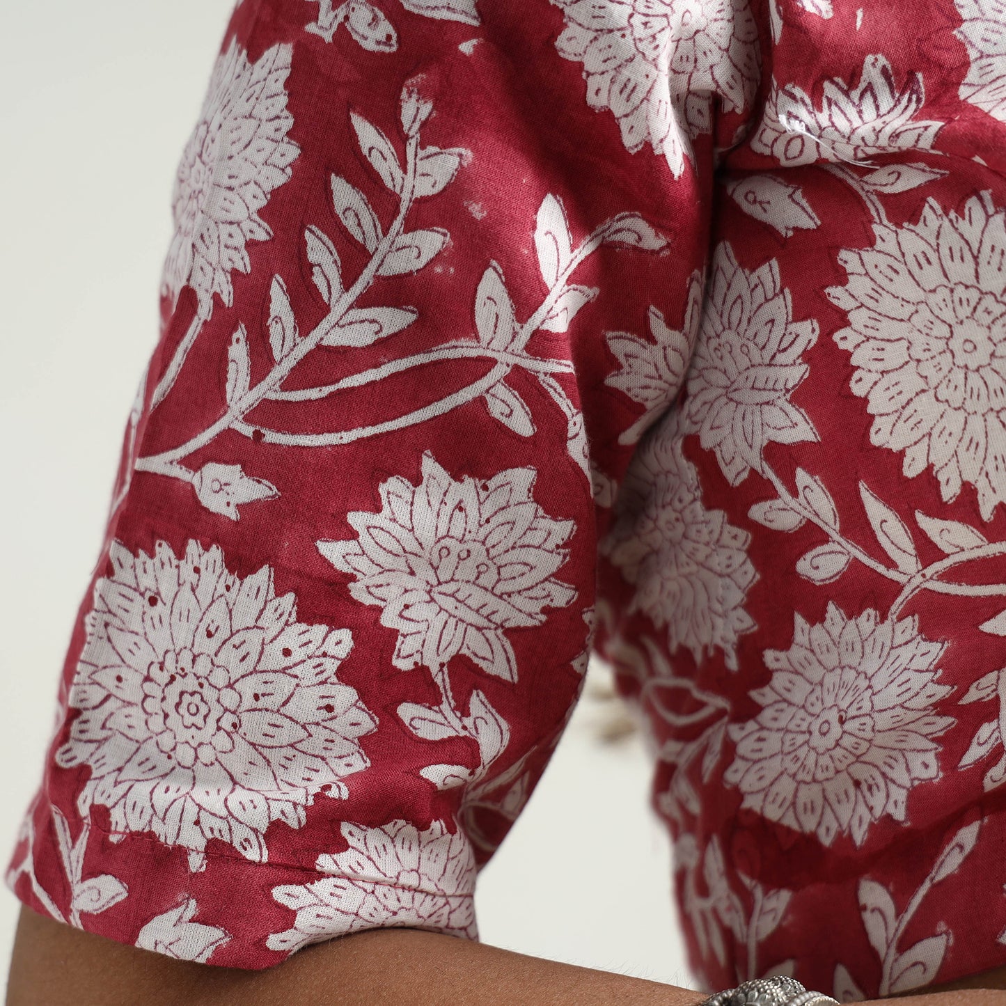 Buy Sanganeri Block Printed Cotton Stitched Blouse Online at iTokri.com